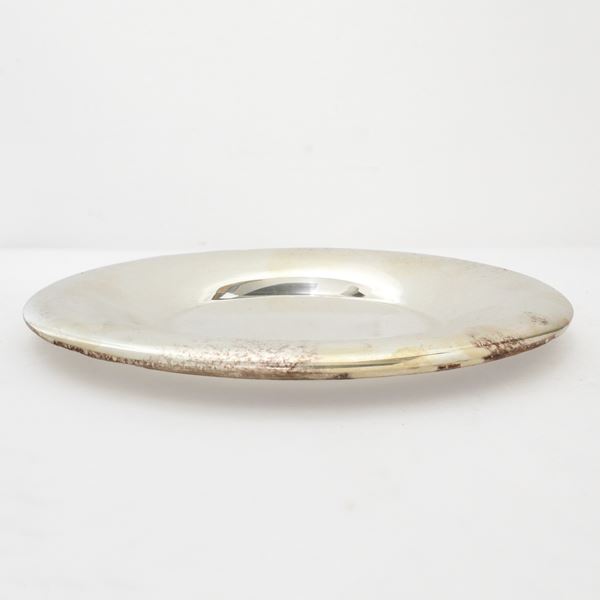 Small round plate in 800 silver