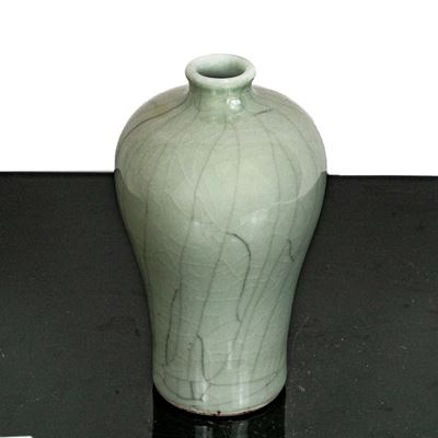 Vaso con Smalto Bianco Invetriato