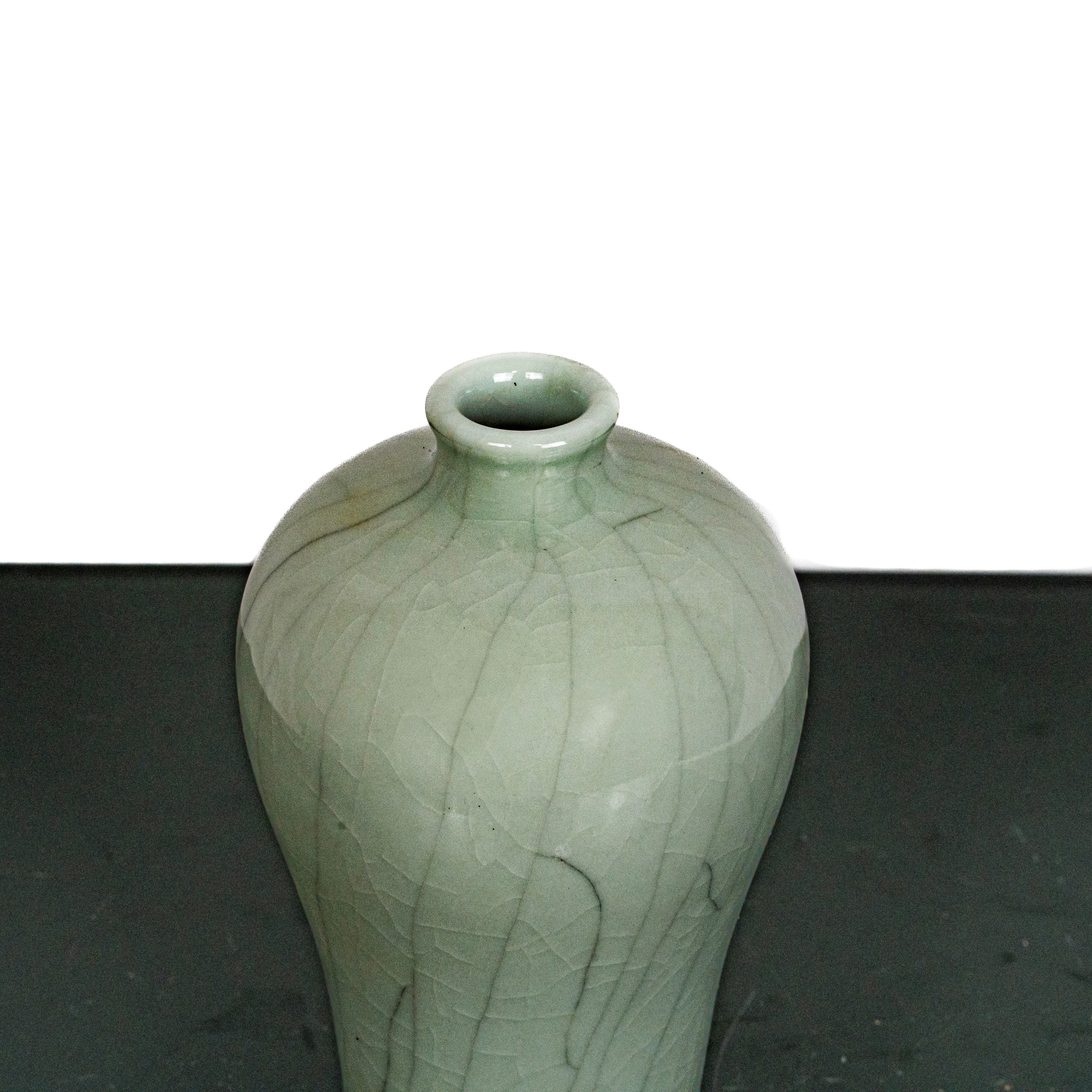 Vaso con Smalto Bianco Invetriato
