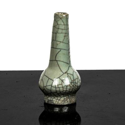 Piccolo Vaso in Smalto Monocromatico