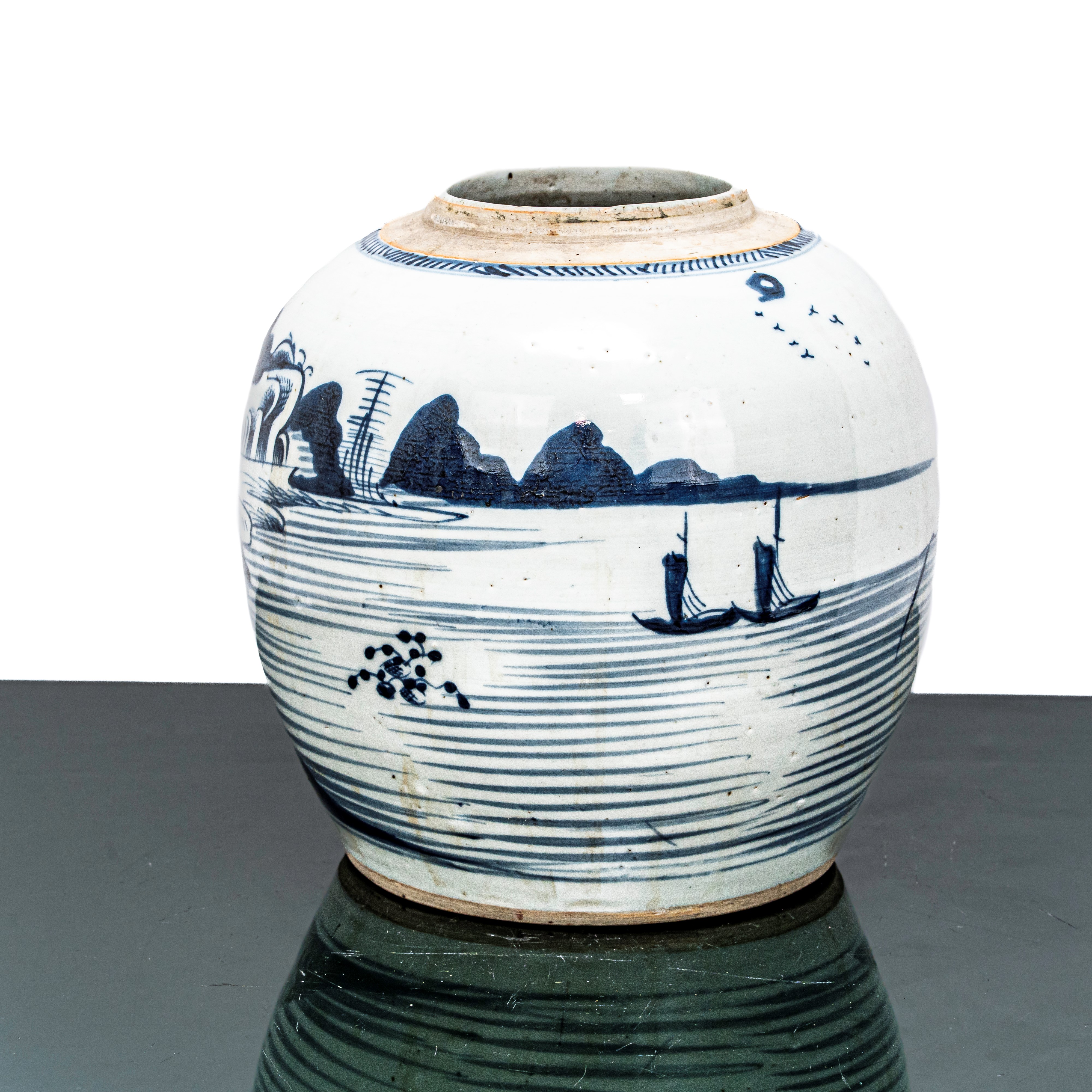 Vaso da Zenzero Bianco e Blu Dipinto con un Antico Paesaggio