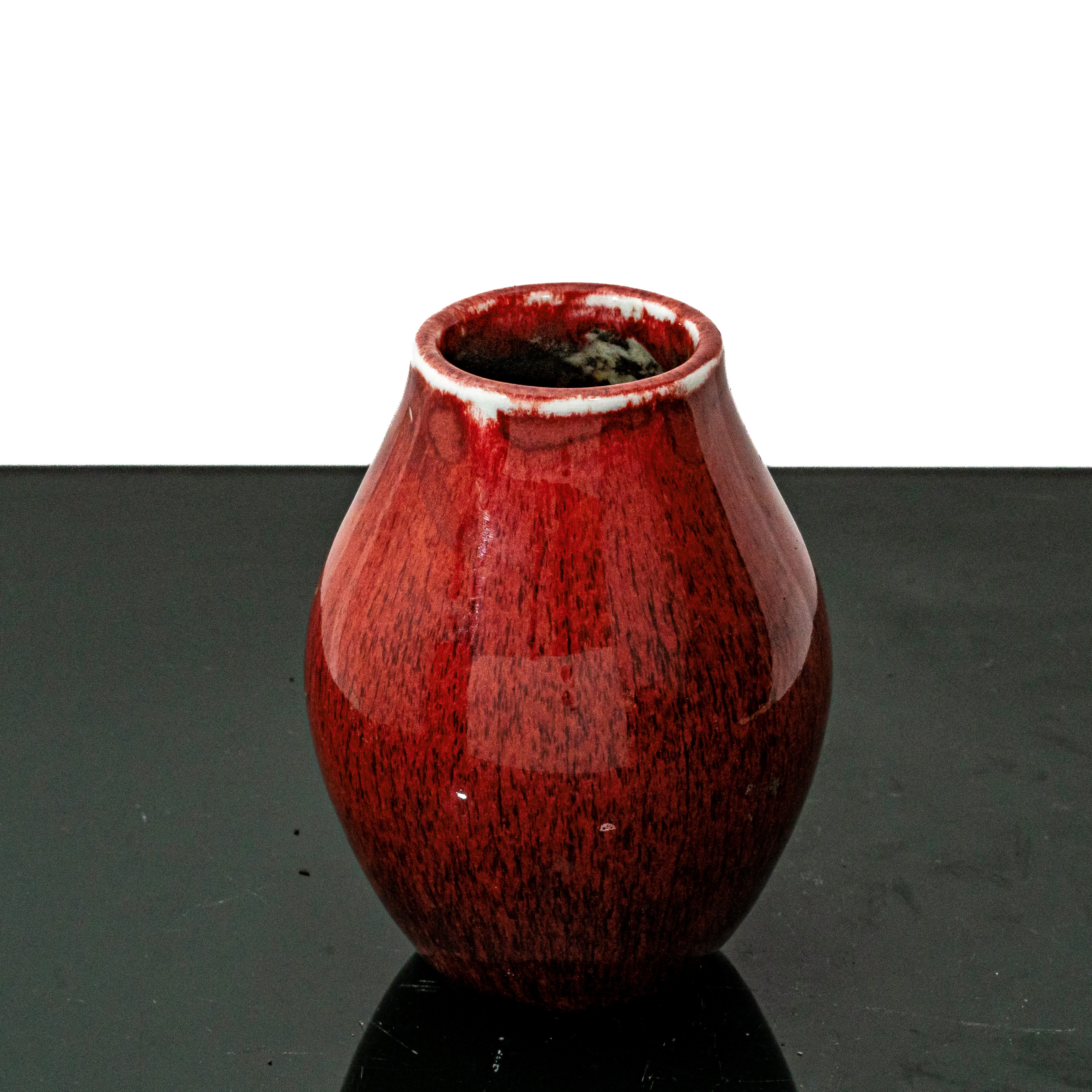 Vaso cinese rosso