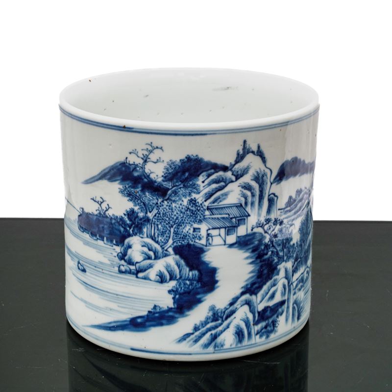 Vaso Cinese Bianco e Blu con Raffigurazione di un Villaggio