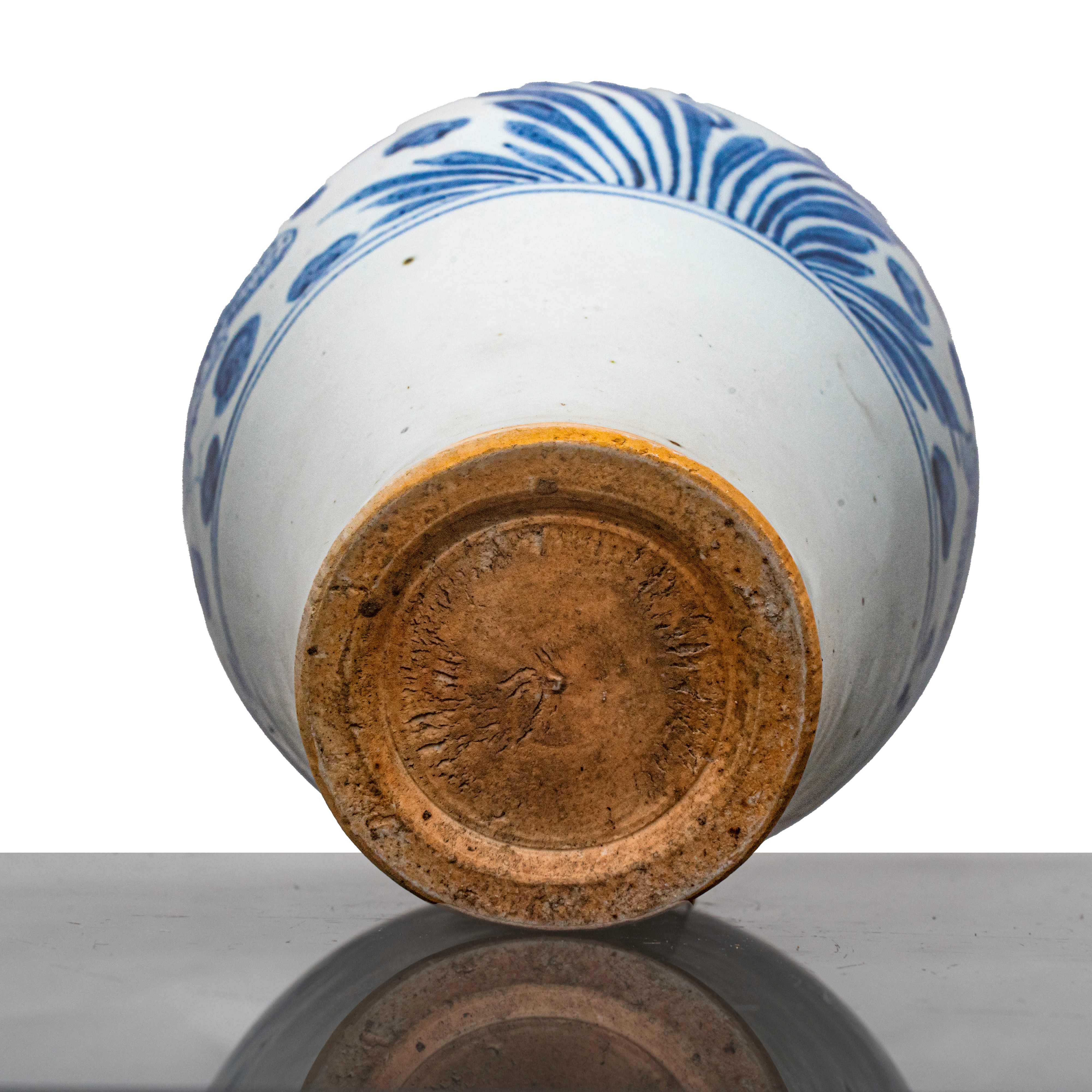 Vaso cinese blu e bianco con decoro di pesci