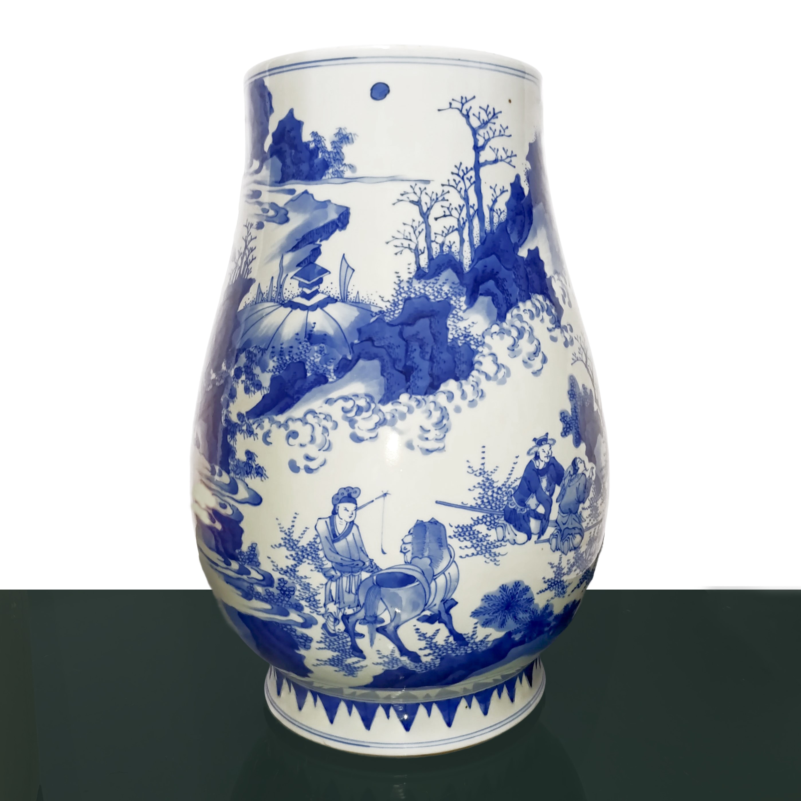 Grande vaso cinese bianco e blu con scene di guerra