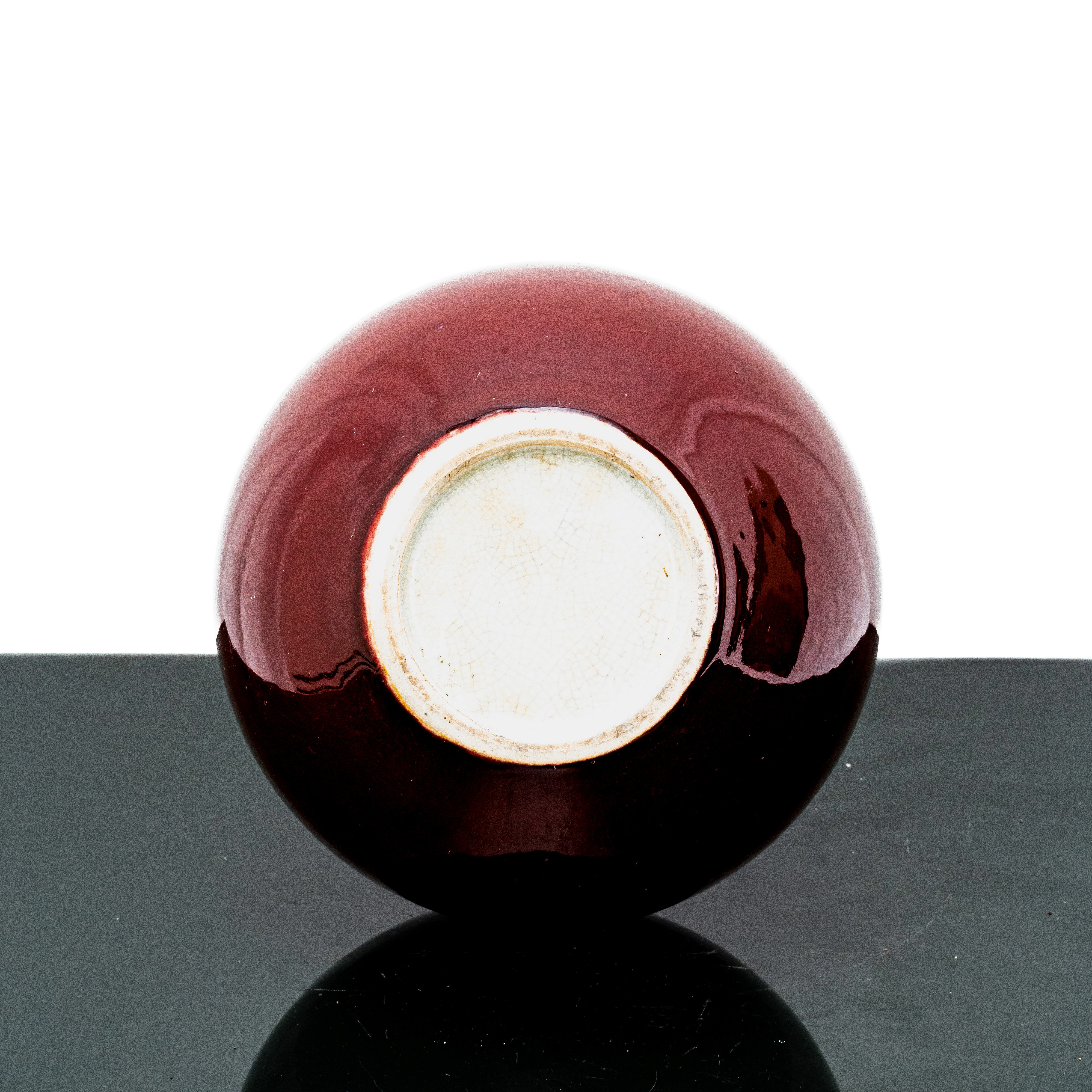 Vaso rosso sangue di bue con base in legno