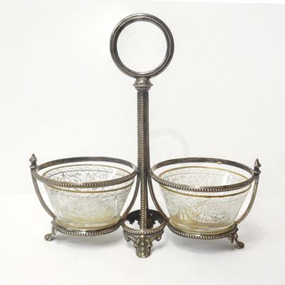 Salsiera in argento e vetro decorato, G.R. Collig, 130 Regent St. London