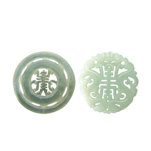 N°2 Jade pendants with perforated archaic decorations