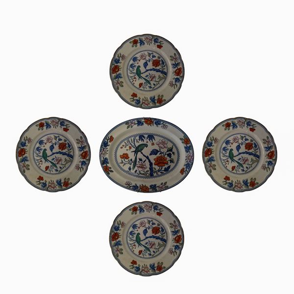 Booths Silicon China  England - Gruppo di piatti da muro, un piatto ovale, 4 rotondi. Con raffigurazioni di fiori e uccelli