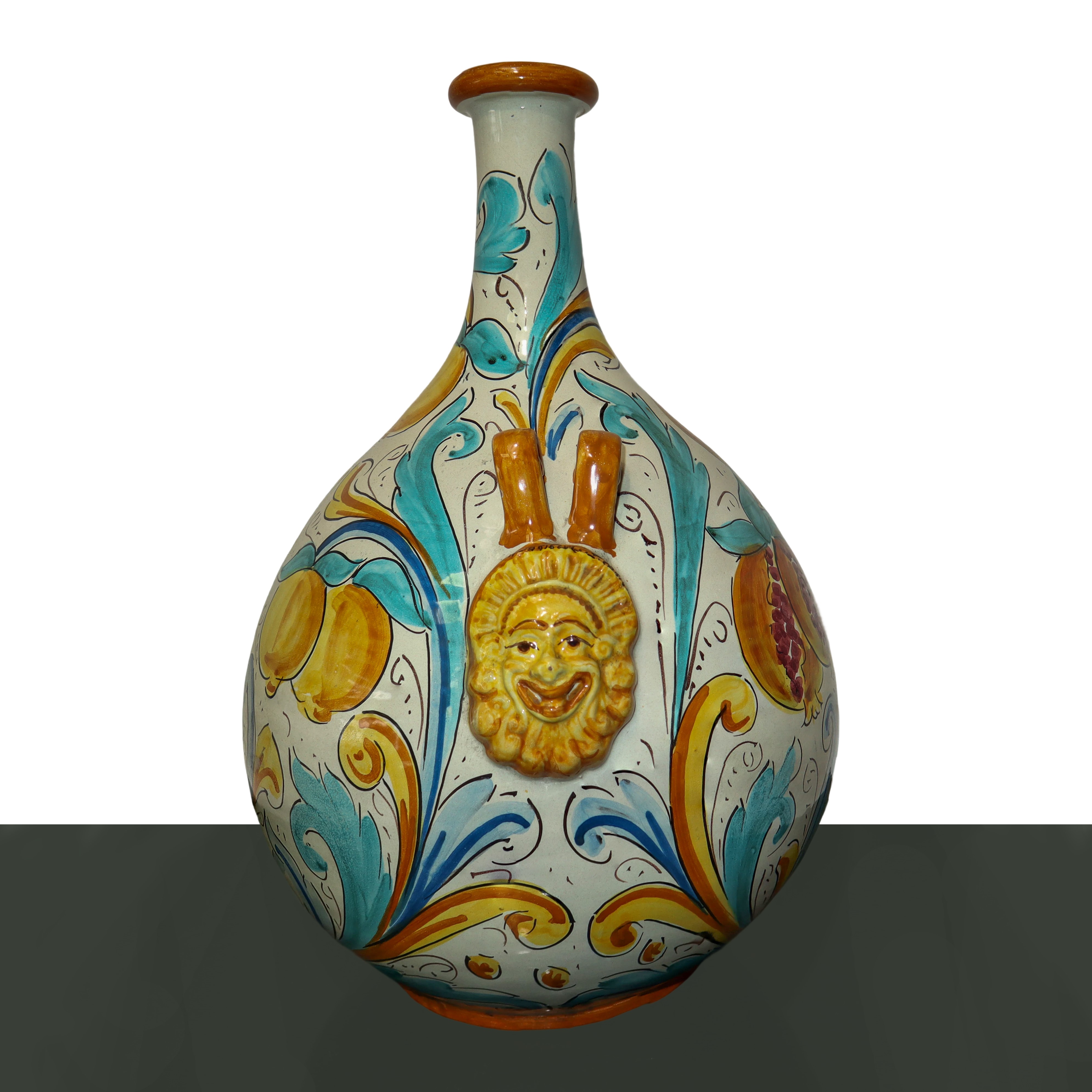 Vaso policromo in maiolica di Caltagirone con prese ai lati a grottesche con raffigurazioni di me...