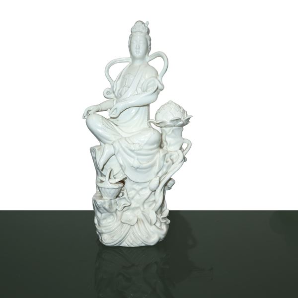 Guanin in porcellana blanc de China Kwan Yin