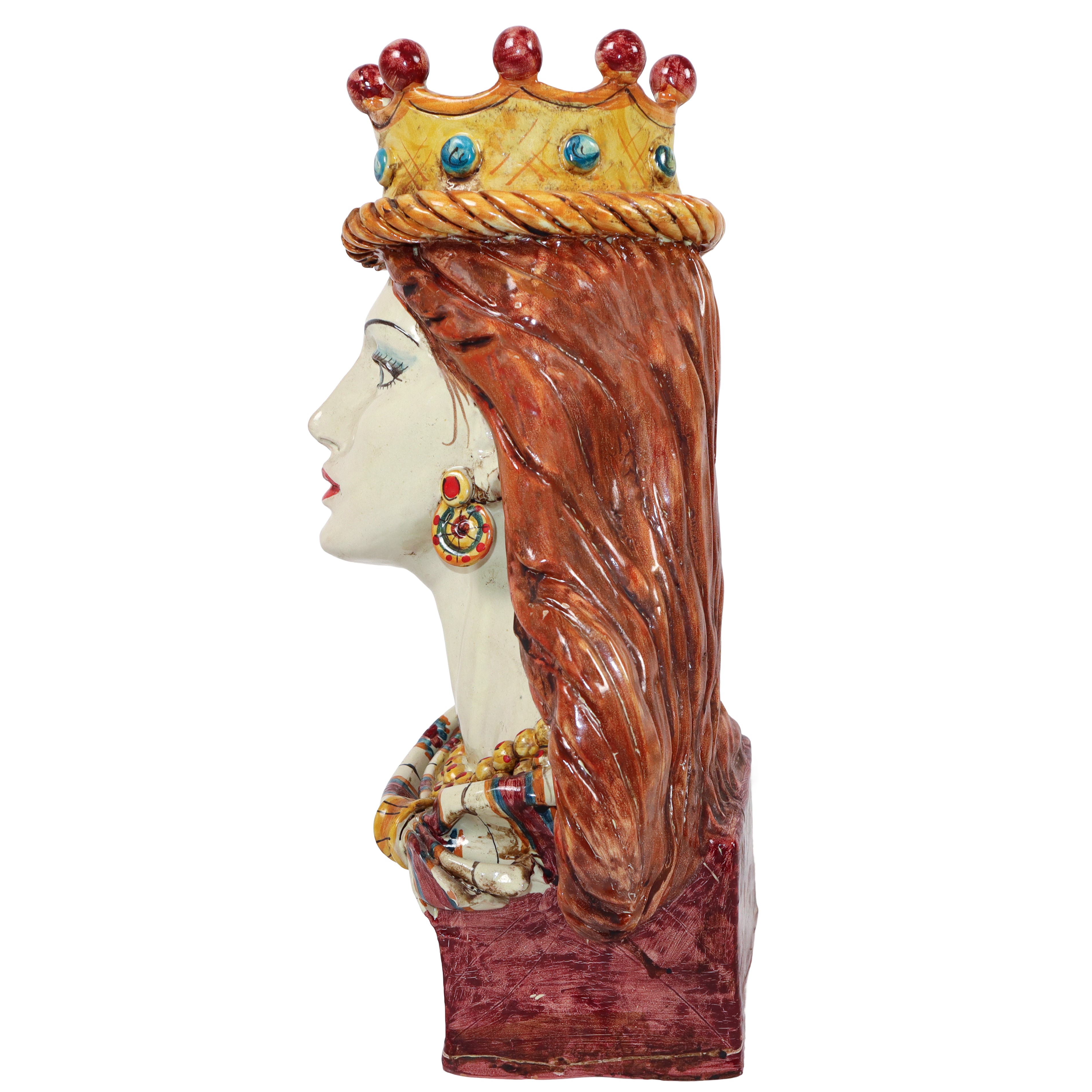 Testa di donna su base quadrata