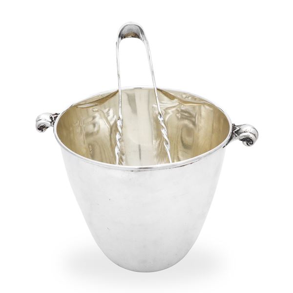 Ice bucket with tongs in 800 silver