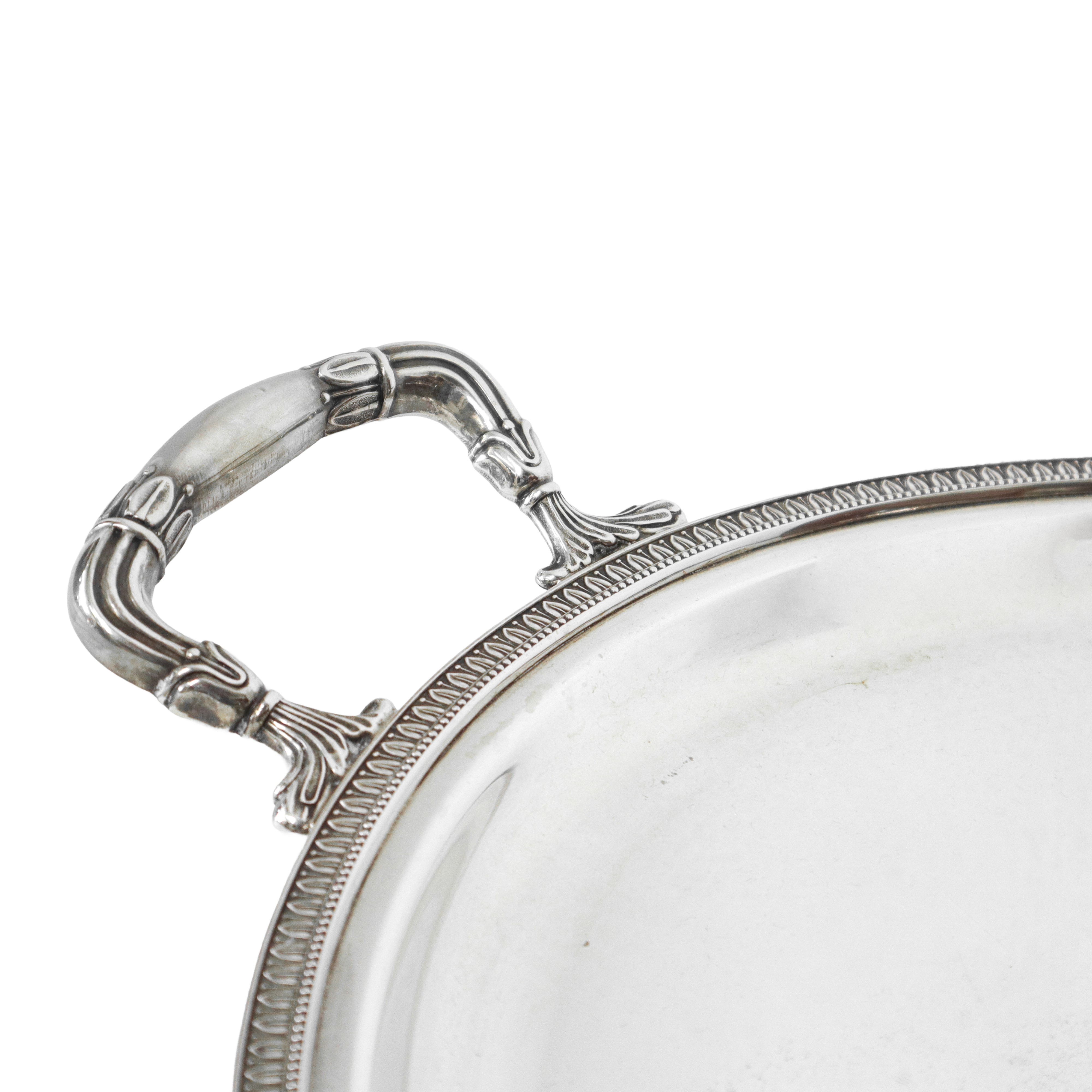 Vassoio ovale in argento 800 con manici