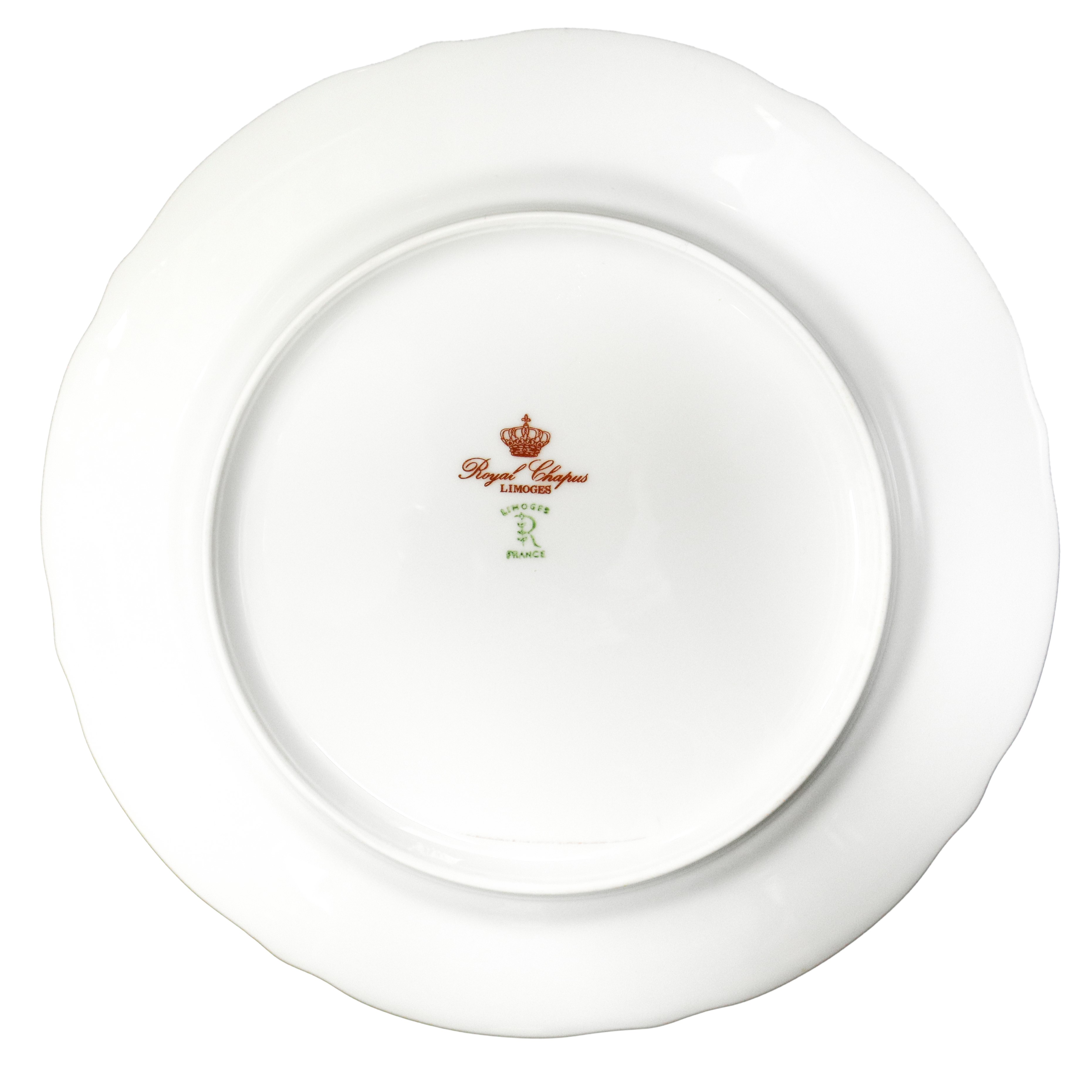 Servizio di piatti e caffè in porcellana Limoges bianco a motivi floreali smaltati in oro