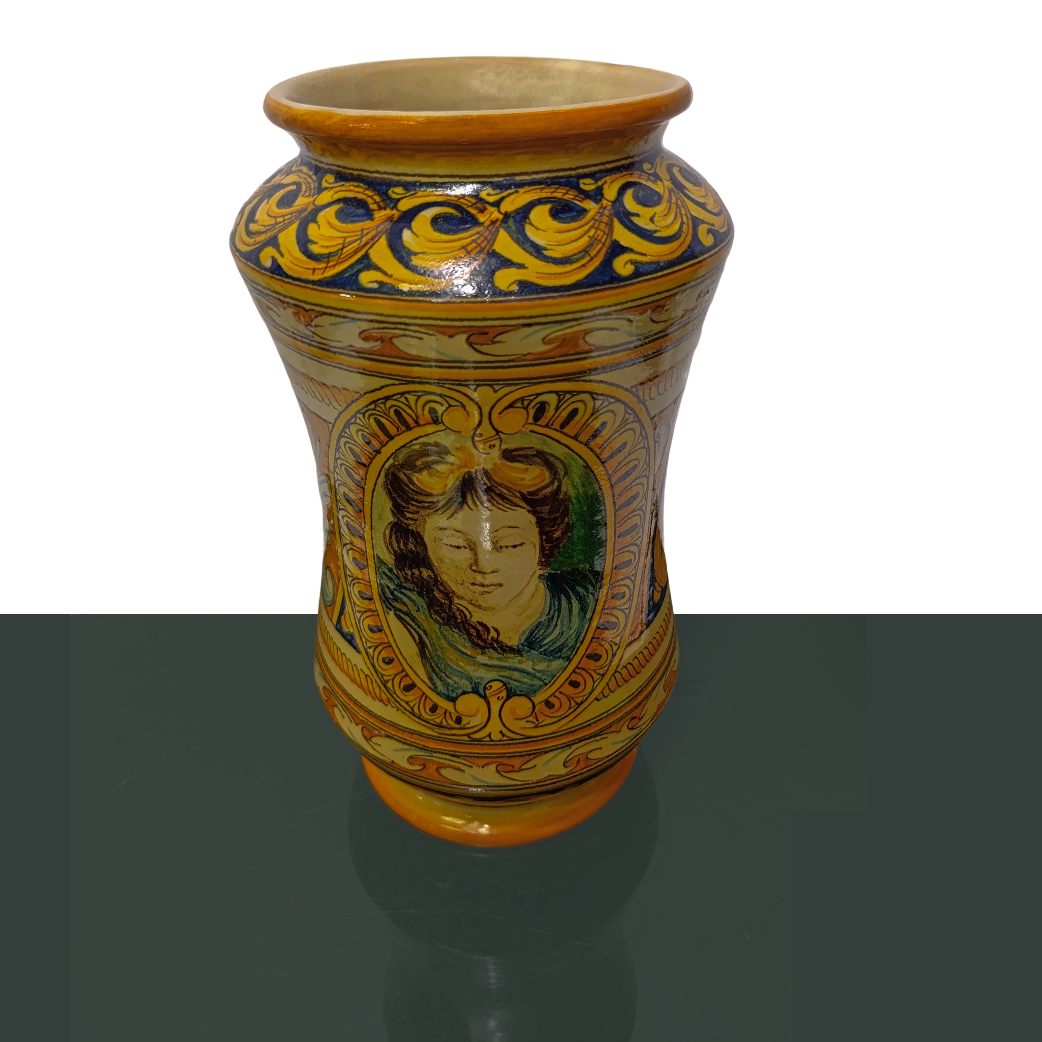 Vaso in ceramica policroma di Caltagirone con medaglione centrale con figura femminile