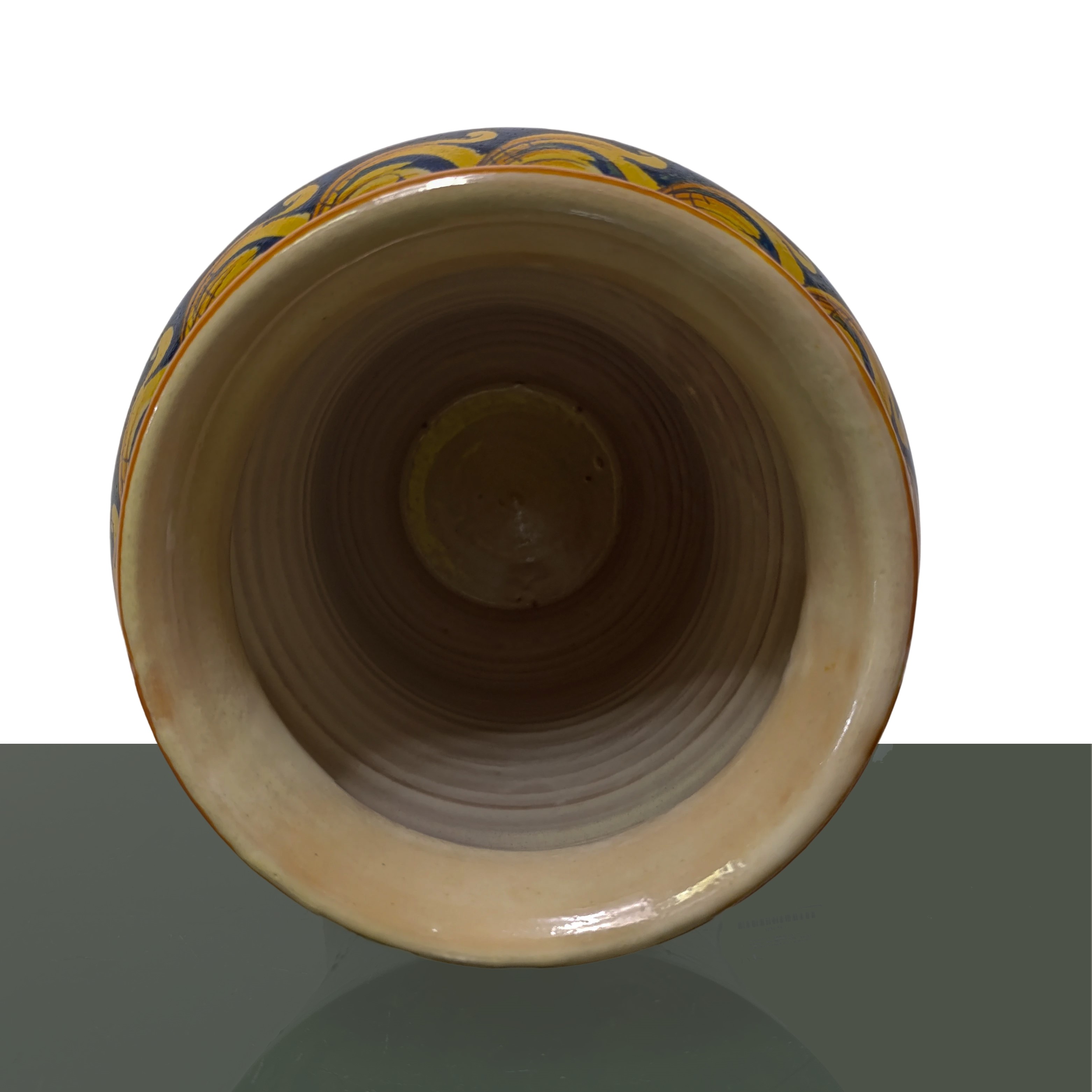 Vaso in ceramica policroma di Caltagirone con medaglione centrale con figura femminile