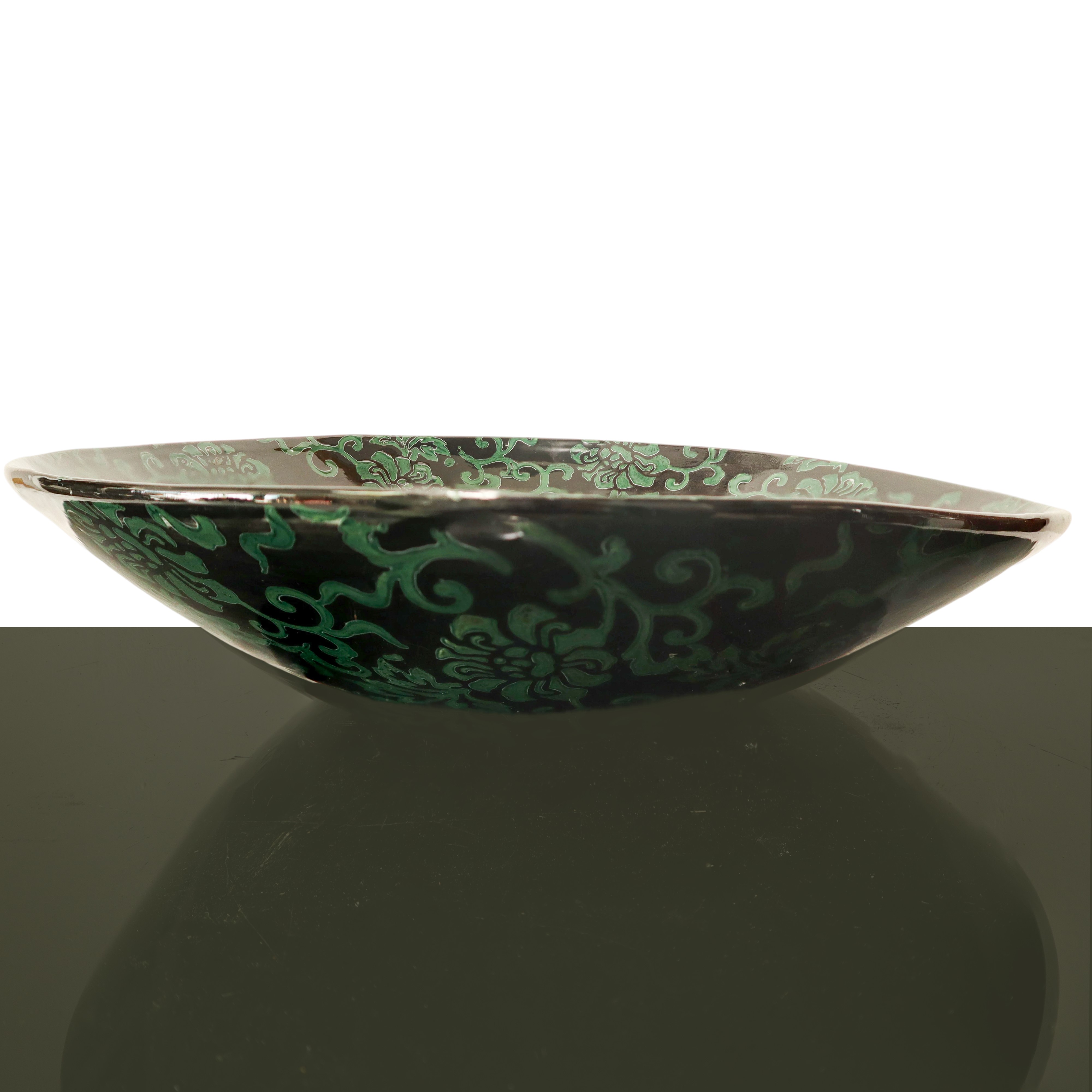 Sia Home Design - Piatto in Maiolica a Motivi Floreali Verdi su Base Nera
