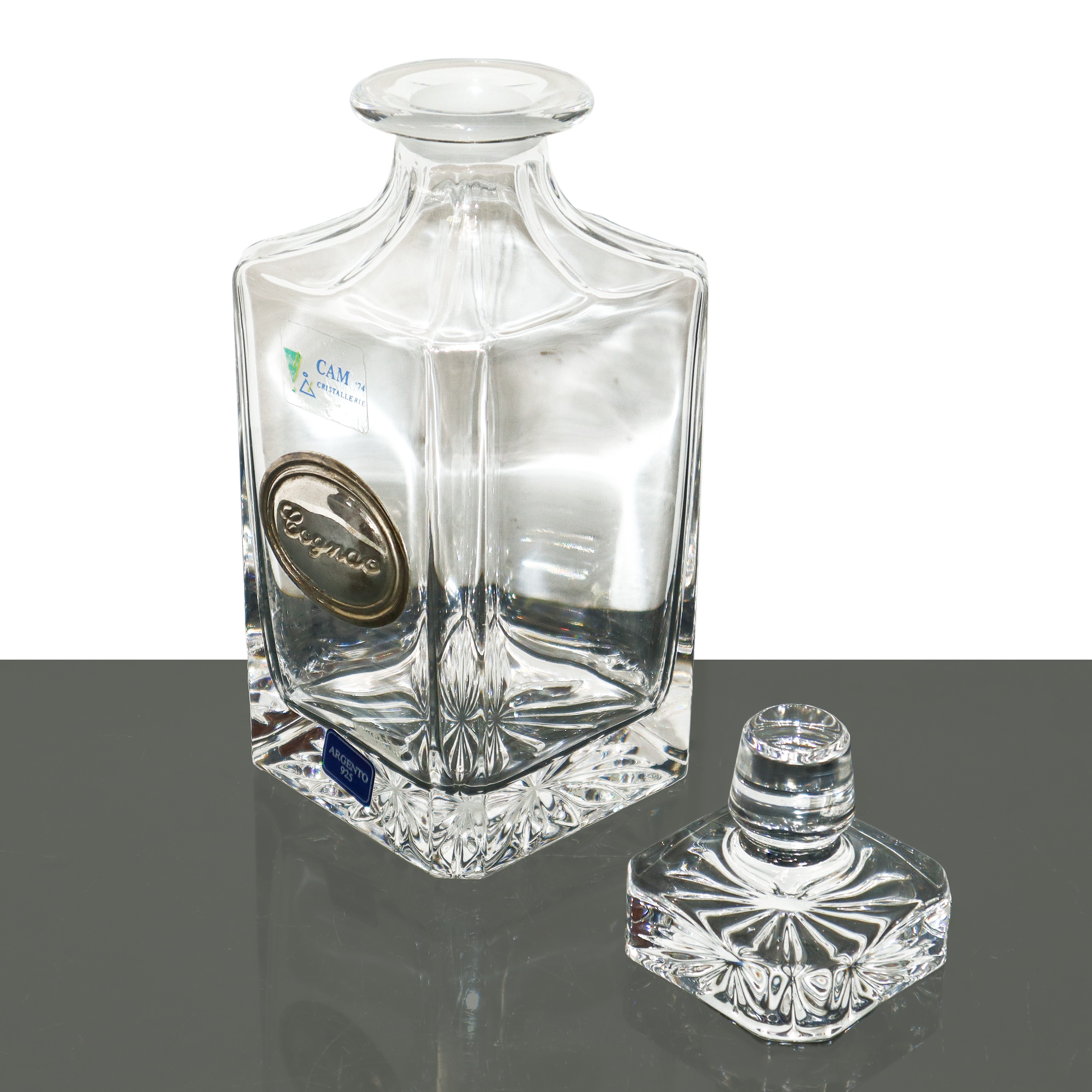 Bottiglia in cristallo da cognac con placca in argento 925