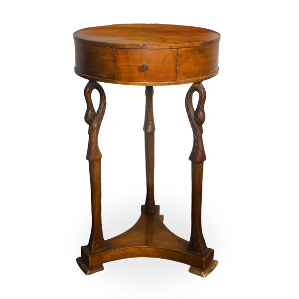 Round Empire coffee table in walnut wood with zoom feet and drawer