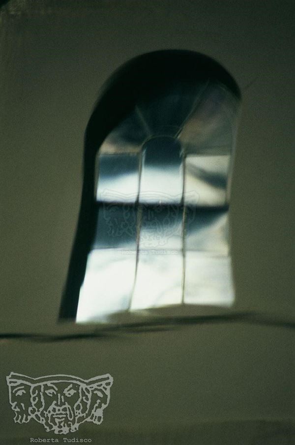 Collection "LONDON WATERS" 2006 slide, 30x48, Digital Fine Art print on photo paper mat, UK: London, the River of window reflection