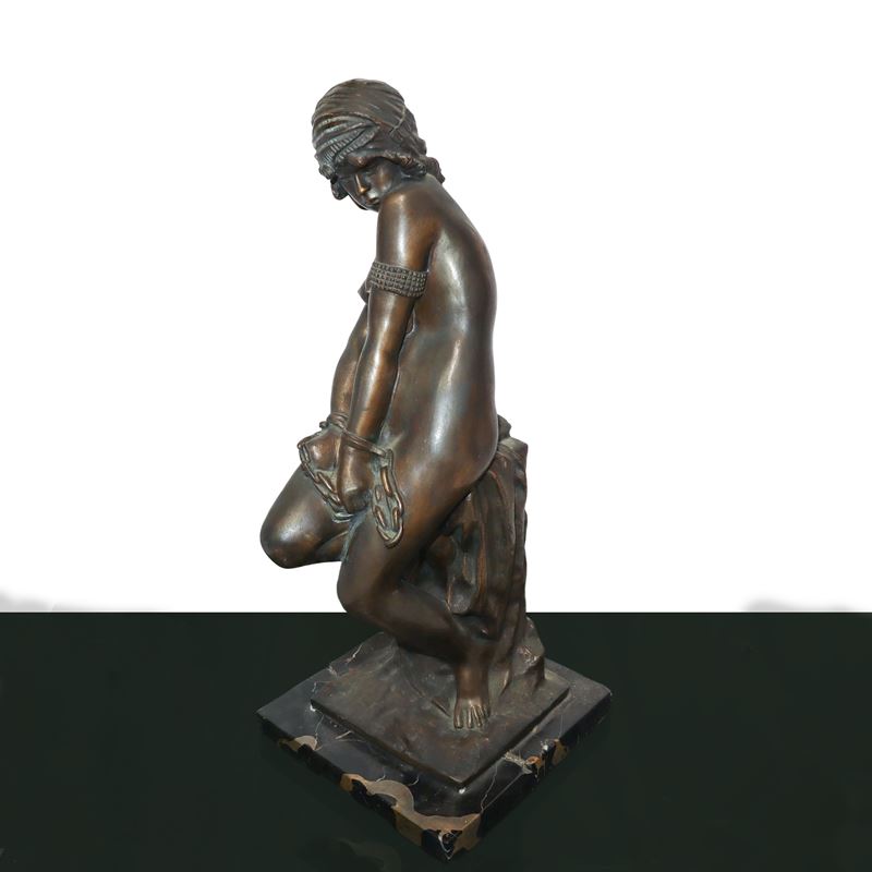 Giacomo Ginotti - La Schiava in Catene con Base in Marmo Nero Portoro