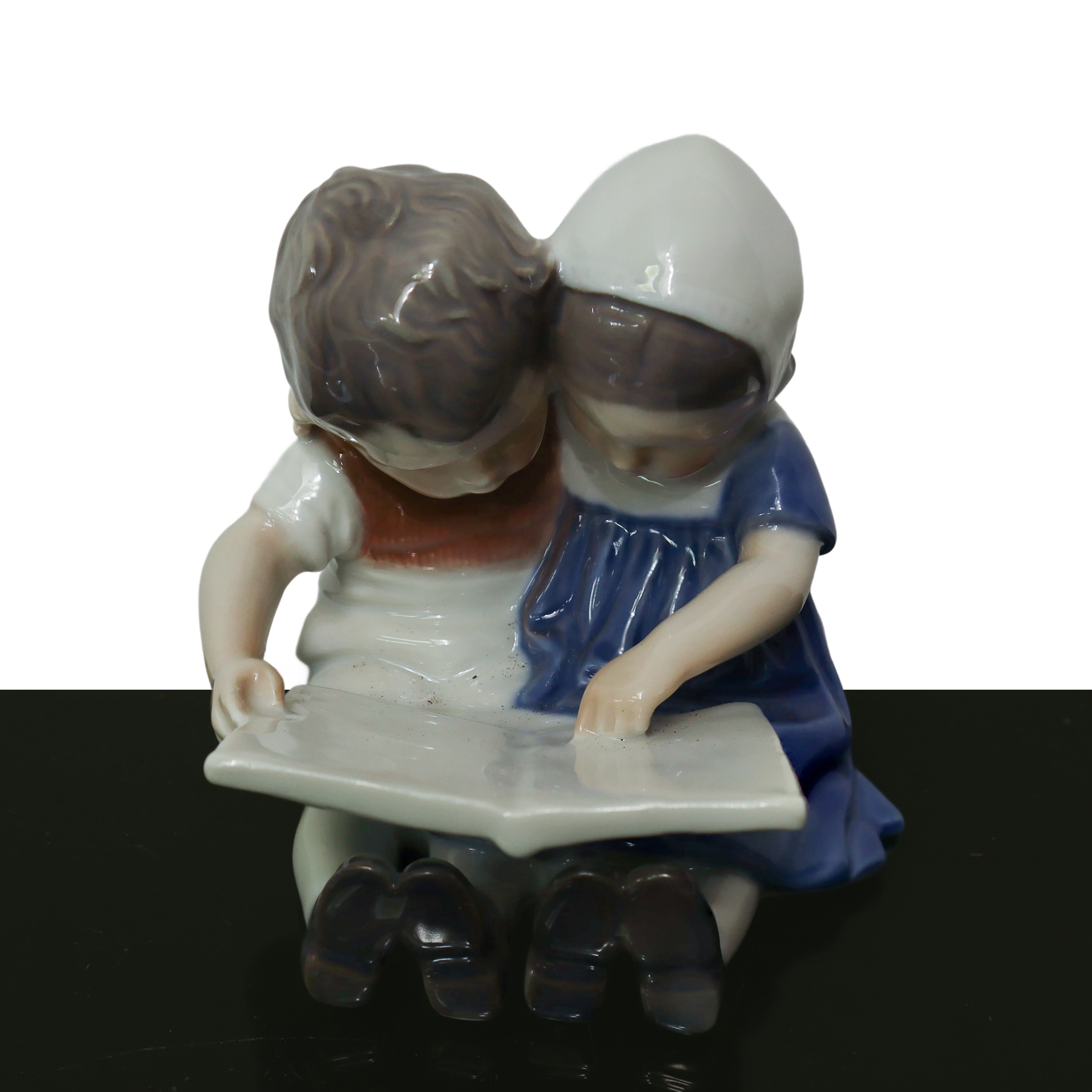 Royal Copenhagen Denmark - Bimbi che Leggono (figurina N°402)