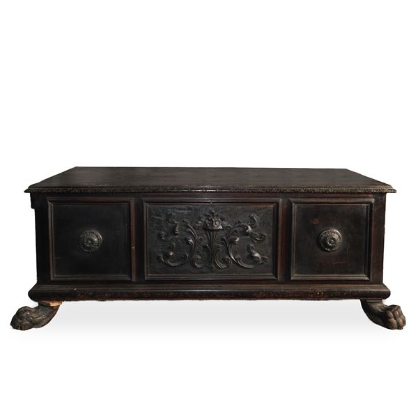 Chest in chestnut