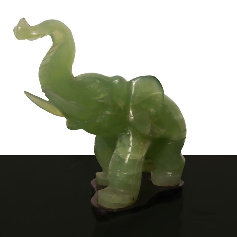 Elefante in Giada Verde