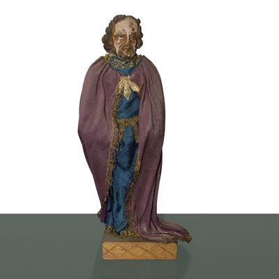 Personaggio presepiale, San Giuseppe in terracotta e legno con vesti in cotone, raso e passamaner...