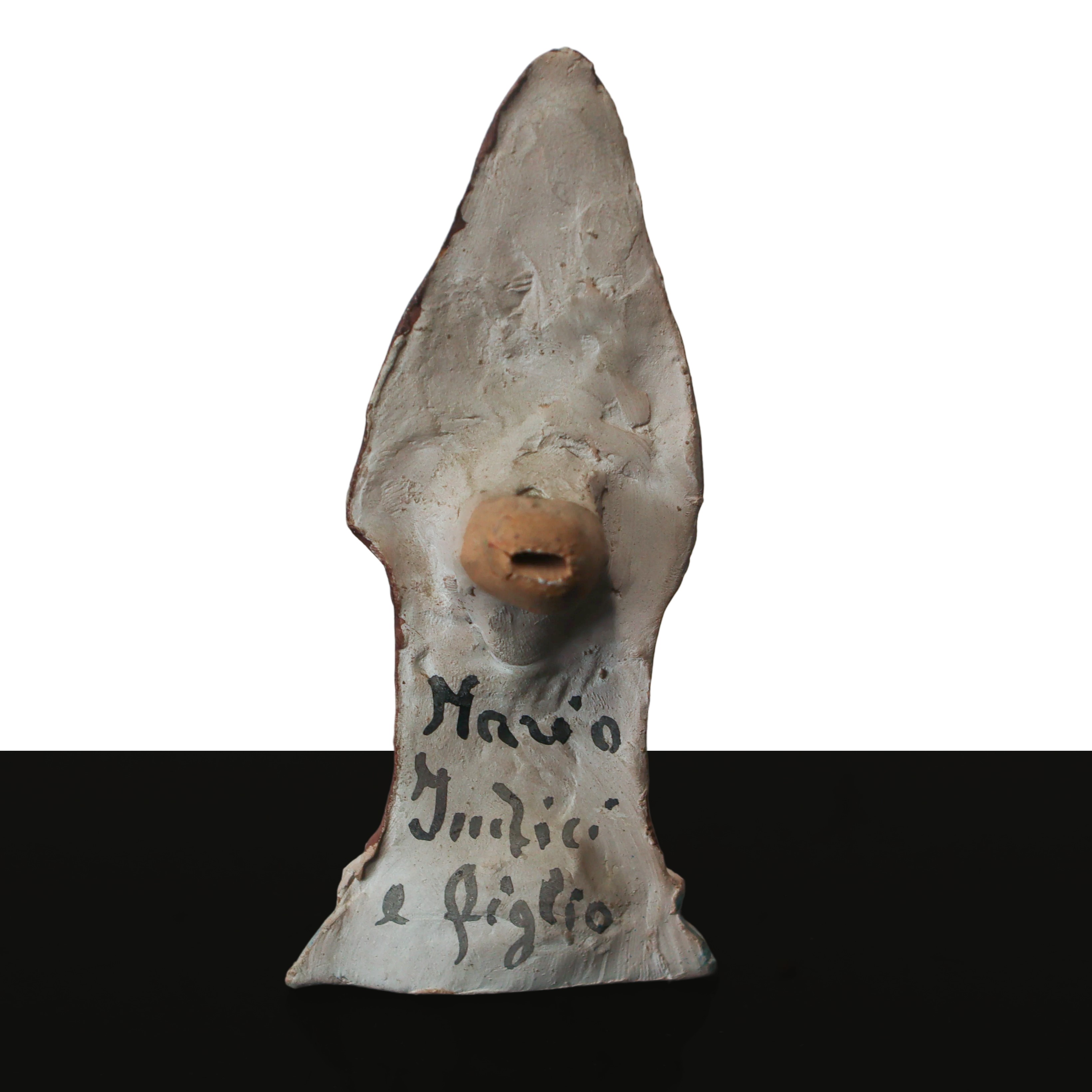 Fischietto in ceramica nella guisa di frate