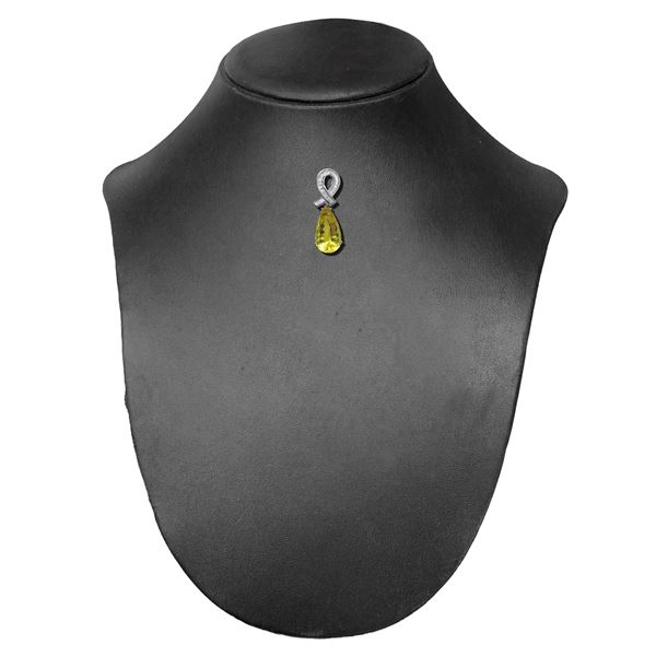 18kt white gold pendant with extra chrysoberyl and baguette cut diamonds