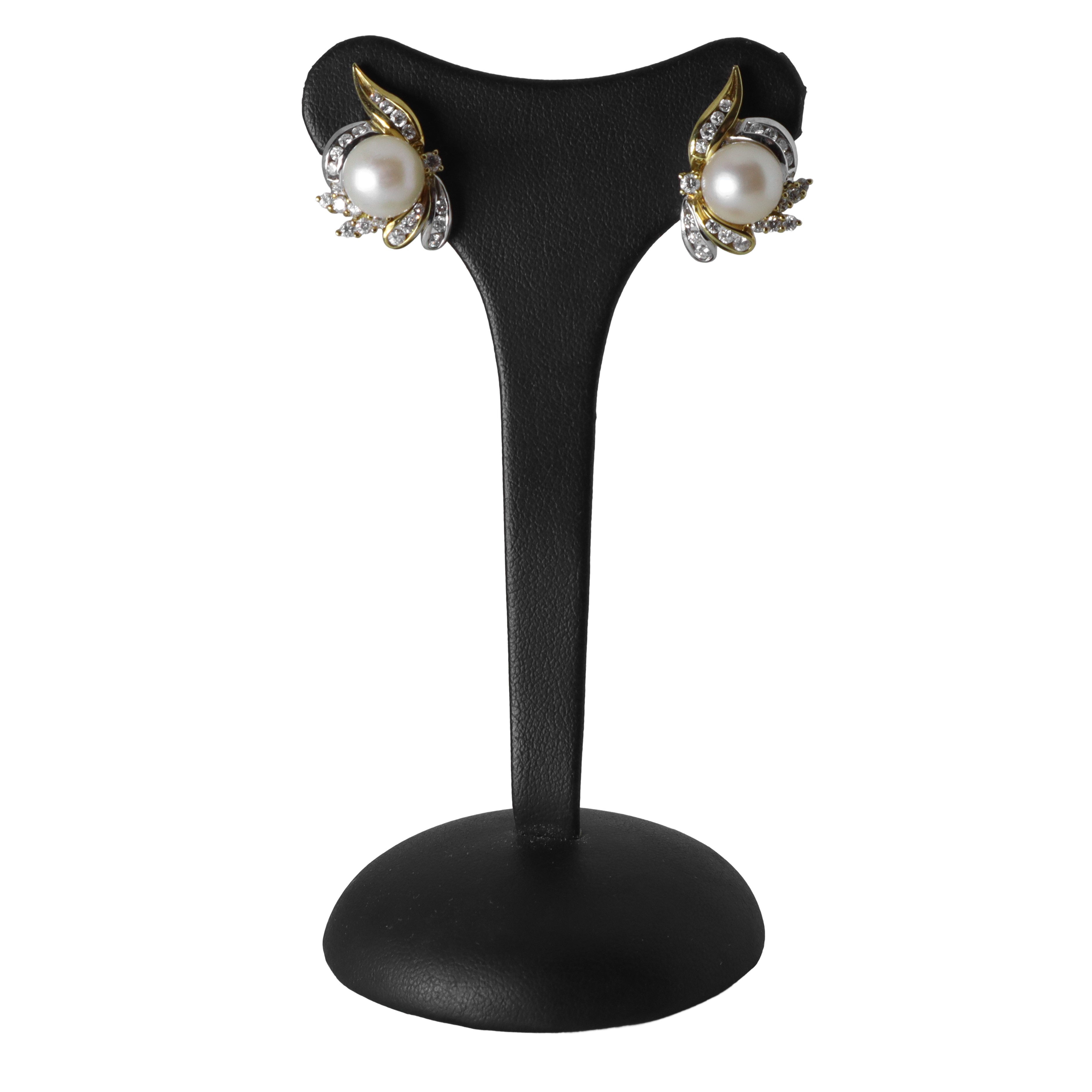 Orecchini in oro giallo e bianco 18 kt con diamante brillante di 1,08 ct e perle giapponesi