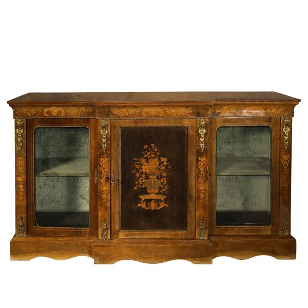 Low sideboard in walnut root with inlays