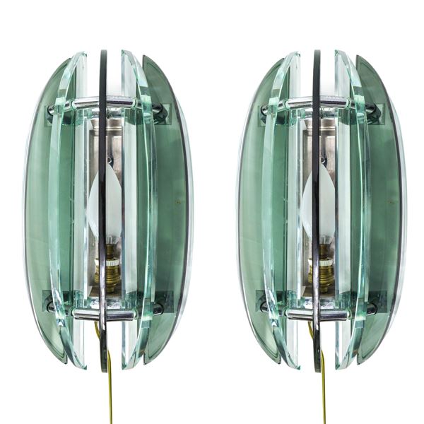 Veca - Pair of Veca wall lamps in metal and green glass 