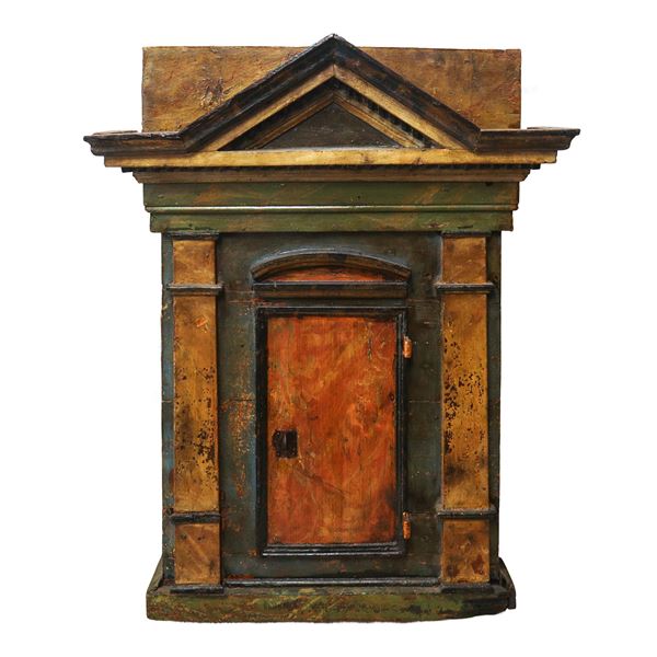 Tabernacolo laccato policromo