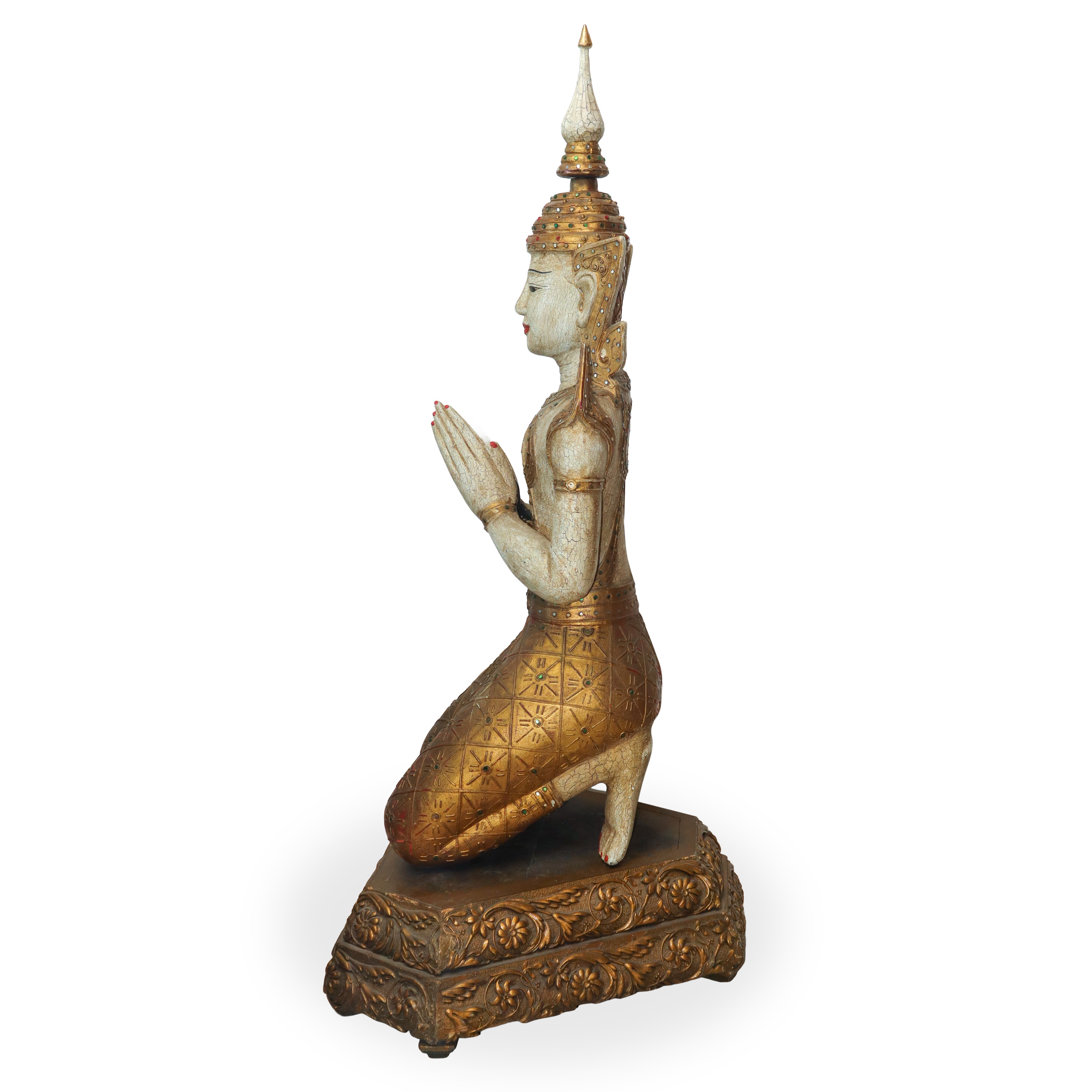 Guerriero Thailandese, Scultura in Legno Dorato e Laccatocon Base Dorata