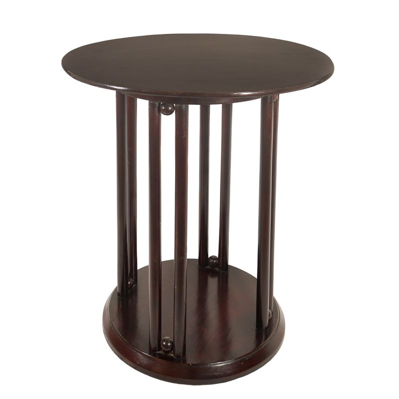Josef Hoffman per Thonet - Tavolo Rotondo 'fledermaus' in Stile Art Noveau