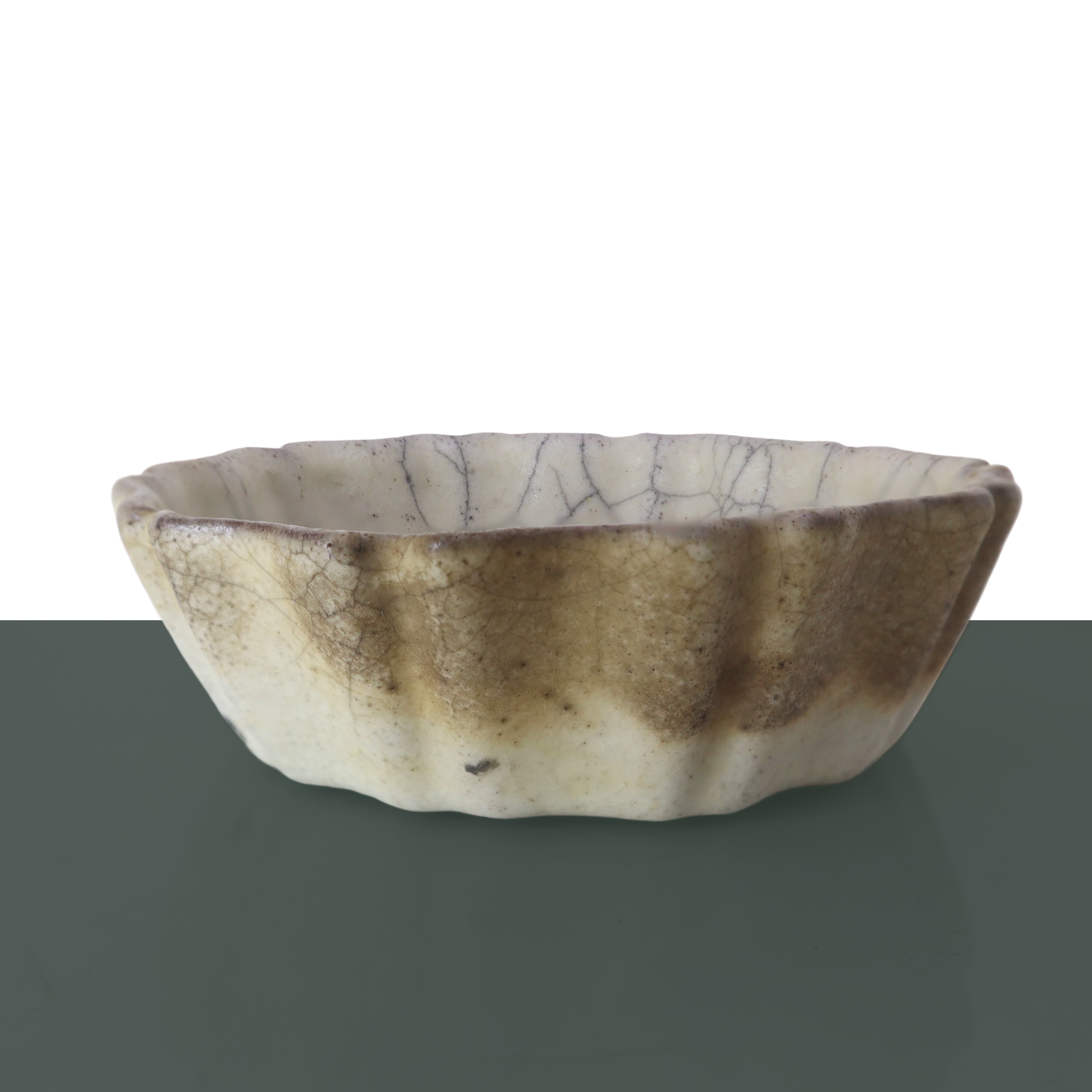 Ciotola cinese in terracotta