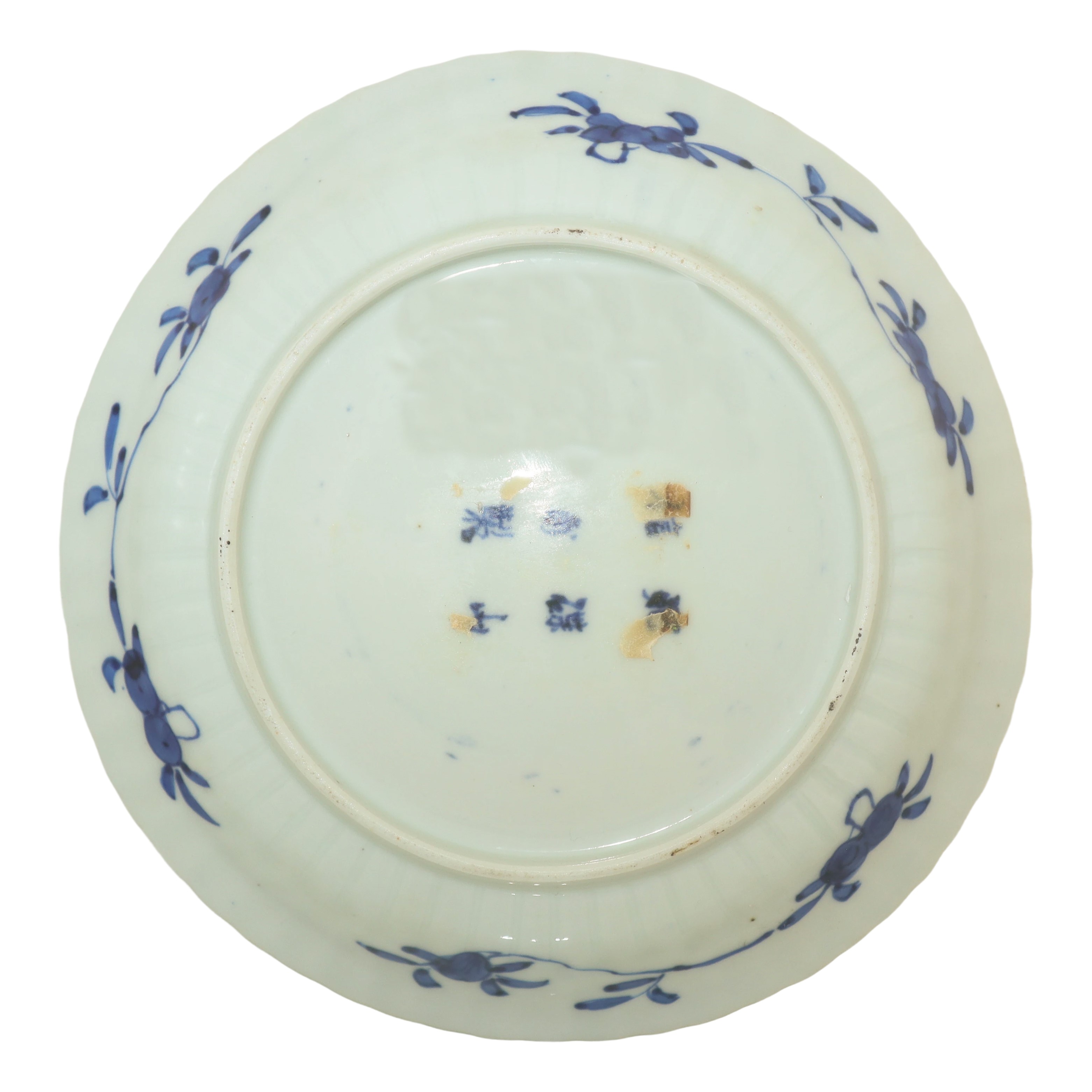 Coppia di piatti in porcellana cinese con decori blu e azzurri