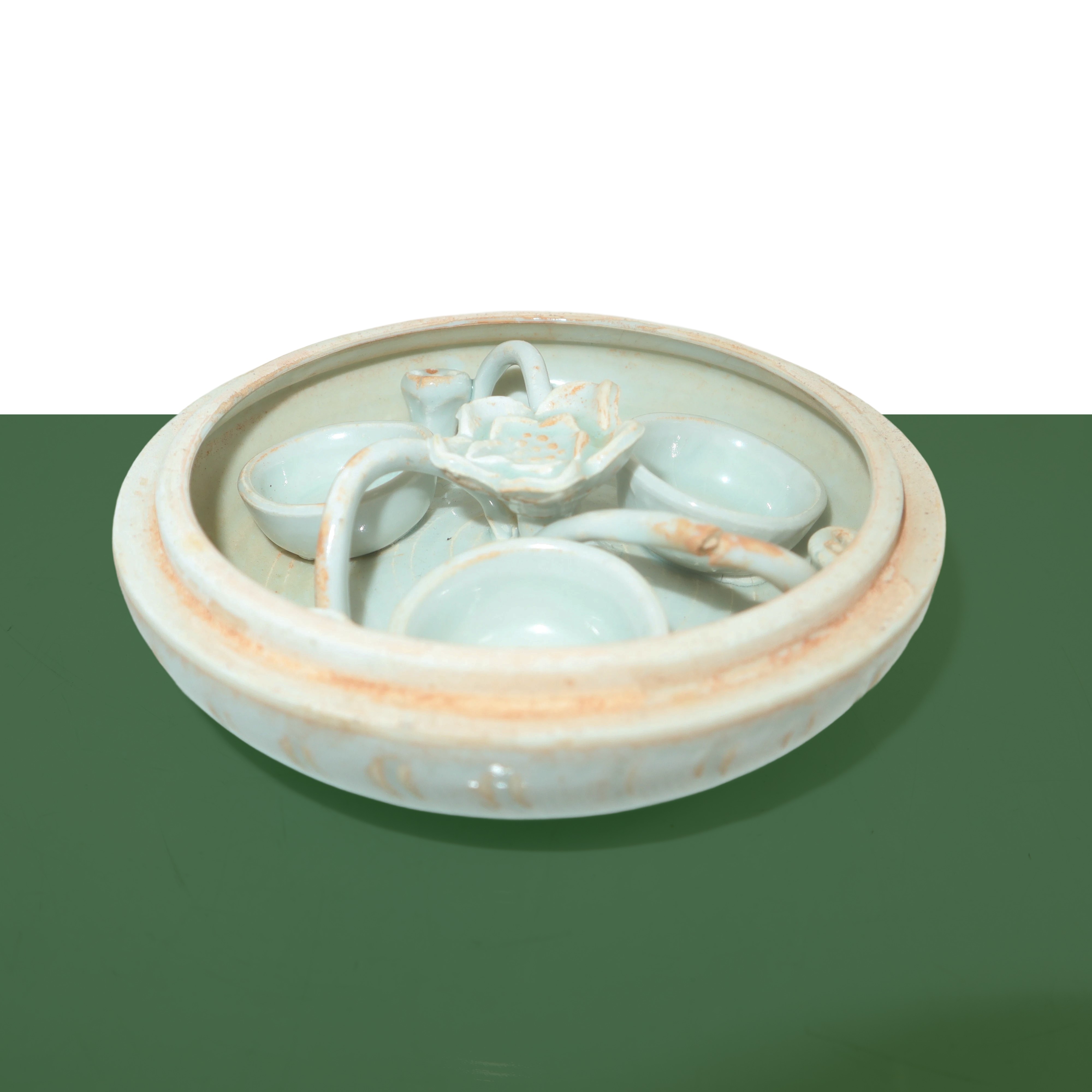 Scatola intagliata in stile dinastia Song