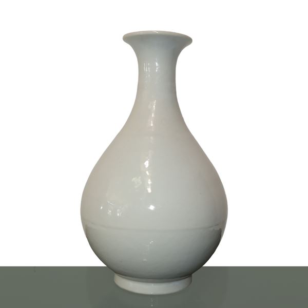 Chinese white porcelain vase