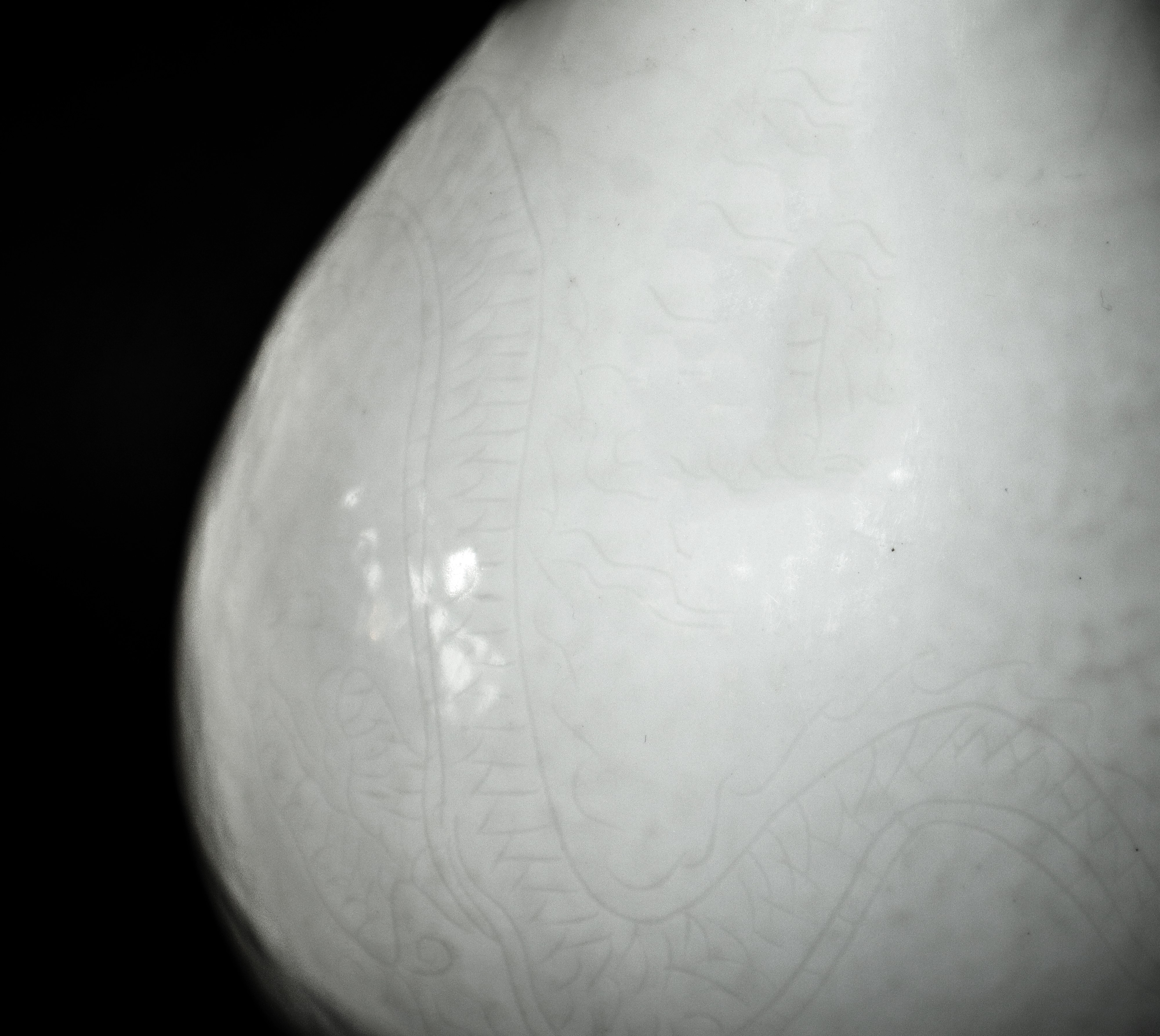 Vaso cinese in porcellana bianca