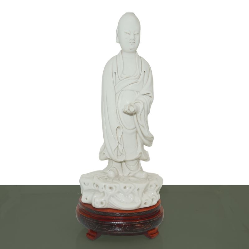 Scultura in Ceramica Dehua Raffigurante Uomo
