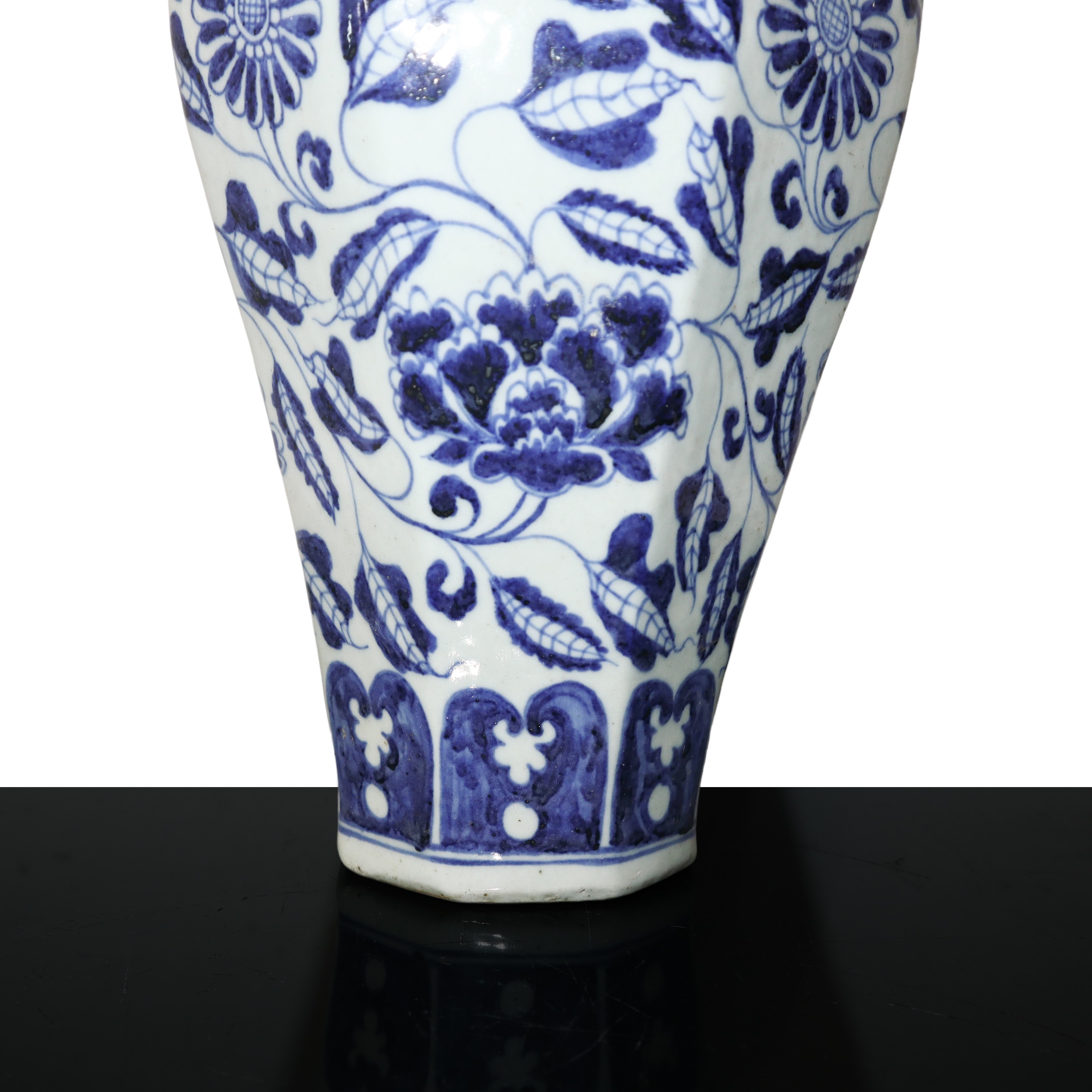 Vaso cinese meiping nei toni del blu e bianco