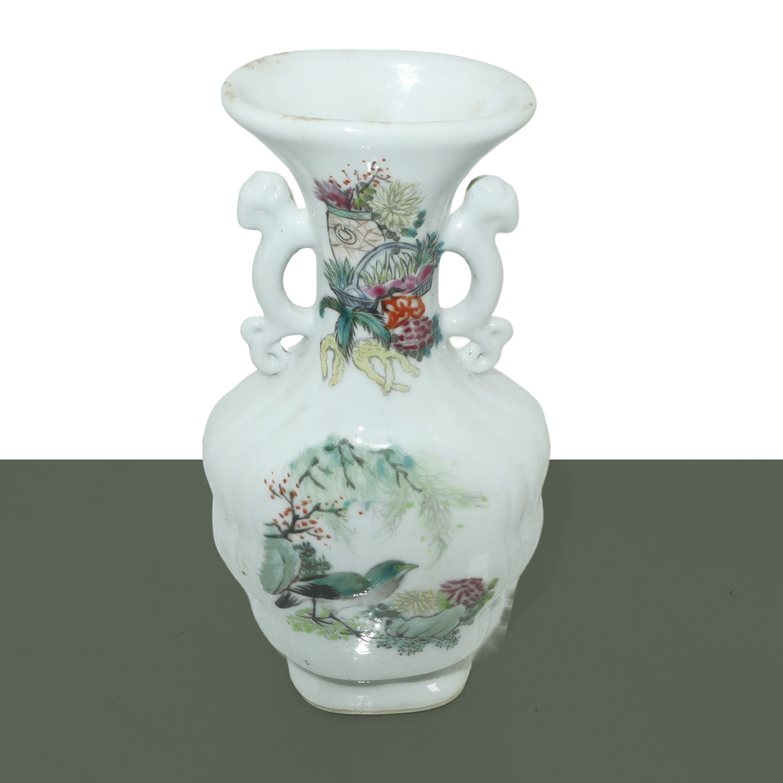 Bottiglia con decori e firme di celebrità cinesi