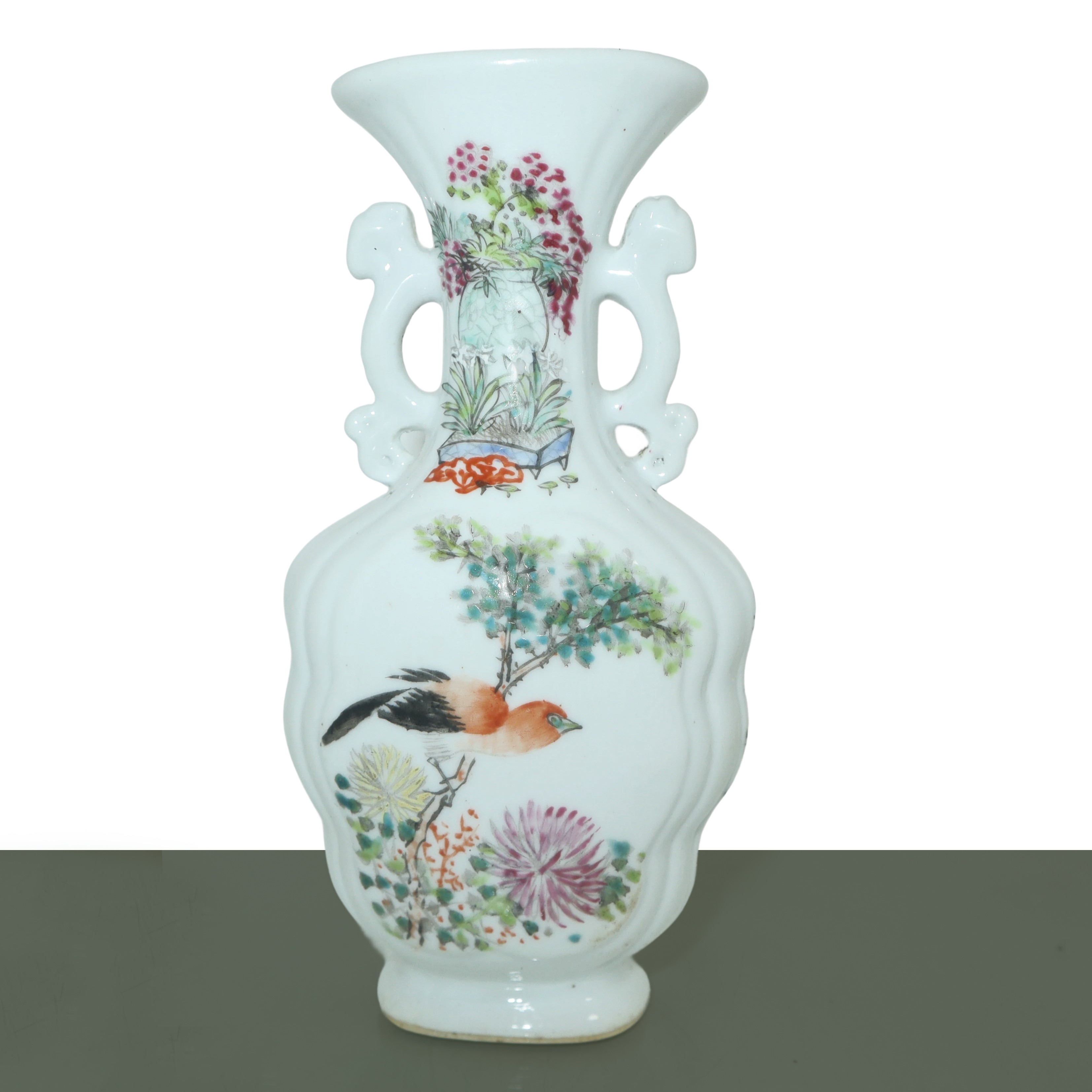 Bottiglia con decori e firme di celebrità cinesi