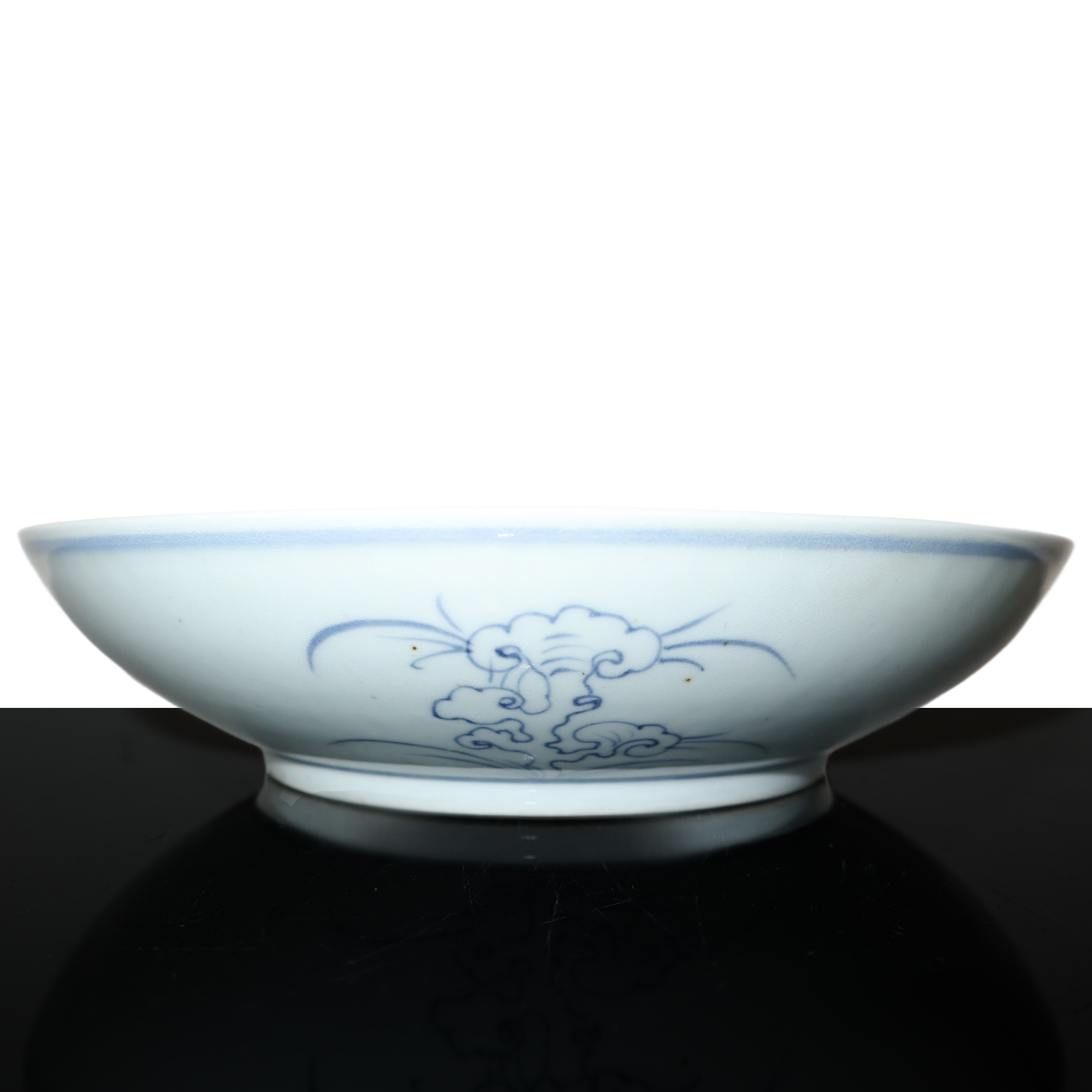 Piatto cinese in porcellana cn tigre al centro e decori