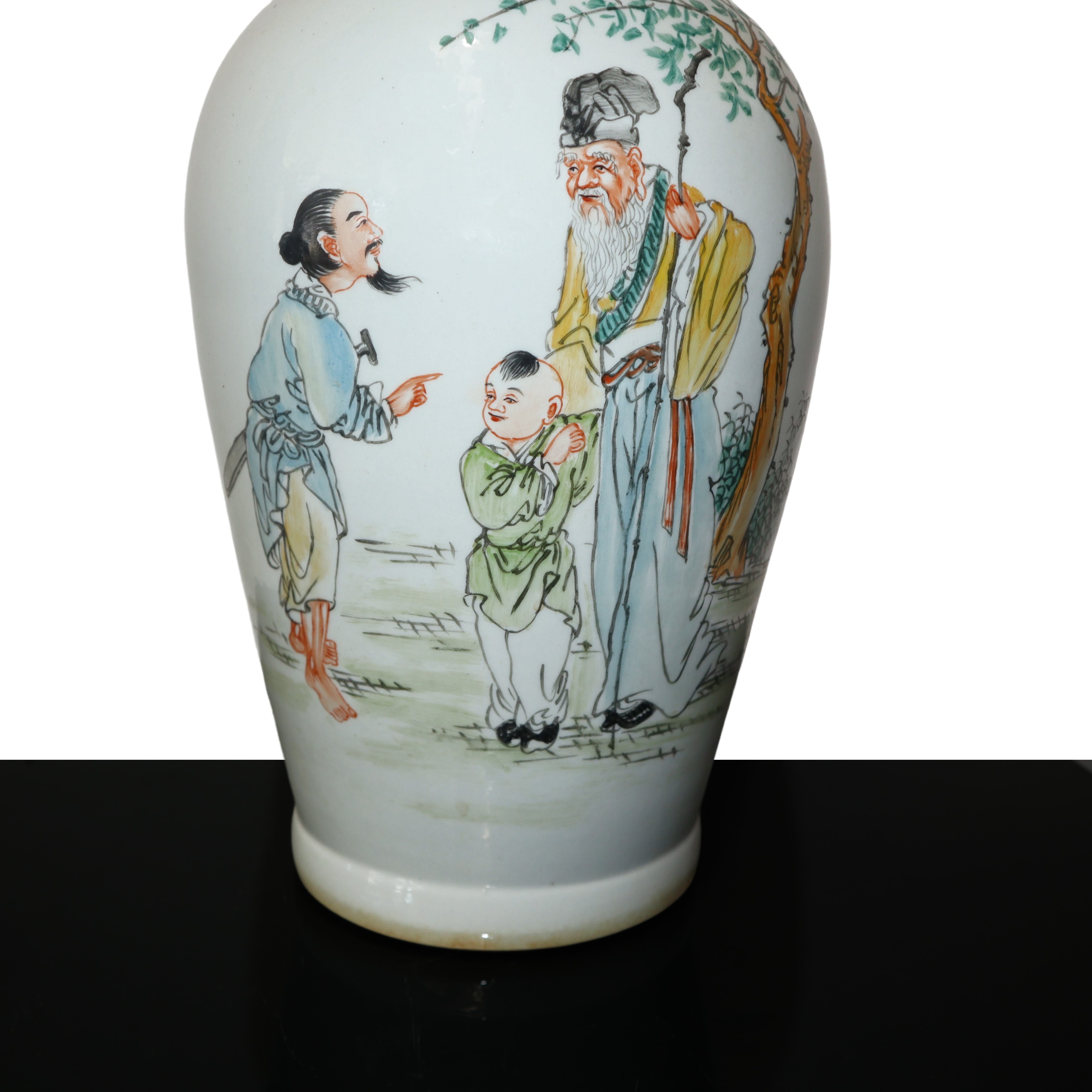 Vaso cinese Qian Jiang con decorazione a rilievo sul collo e raffigurazione di scene di vita sul ...