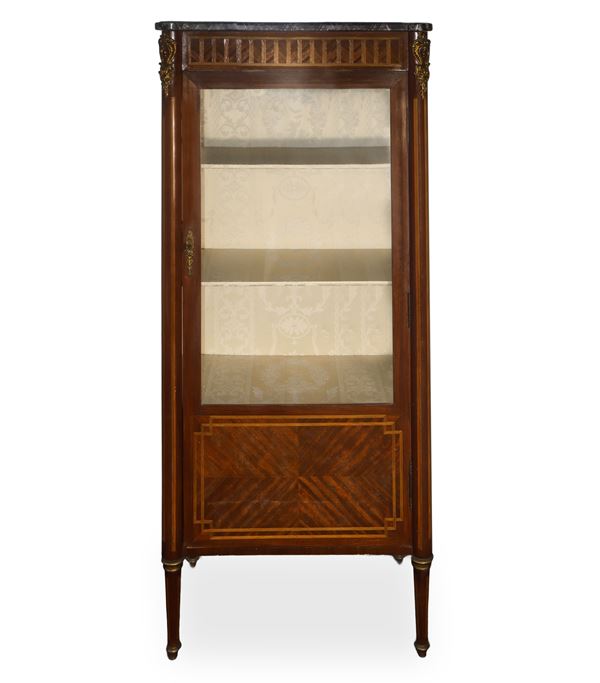 Display case with black marble on the top and gilded bronzes applied to the sides
